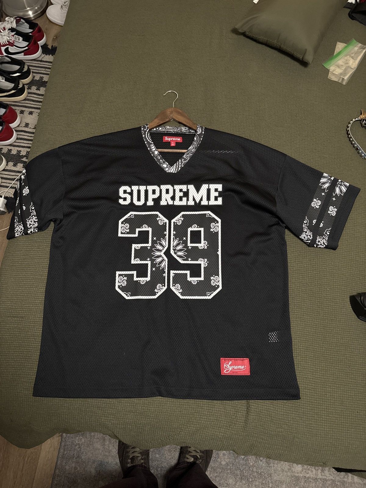 Supreme Supreme Bandana football Jersey XL Size US XL / EU 56 / 4 - 1 Thumbnail