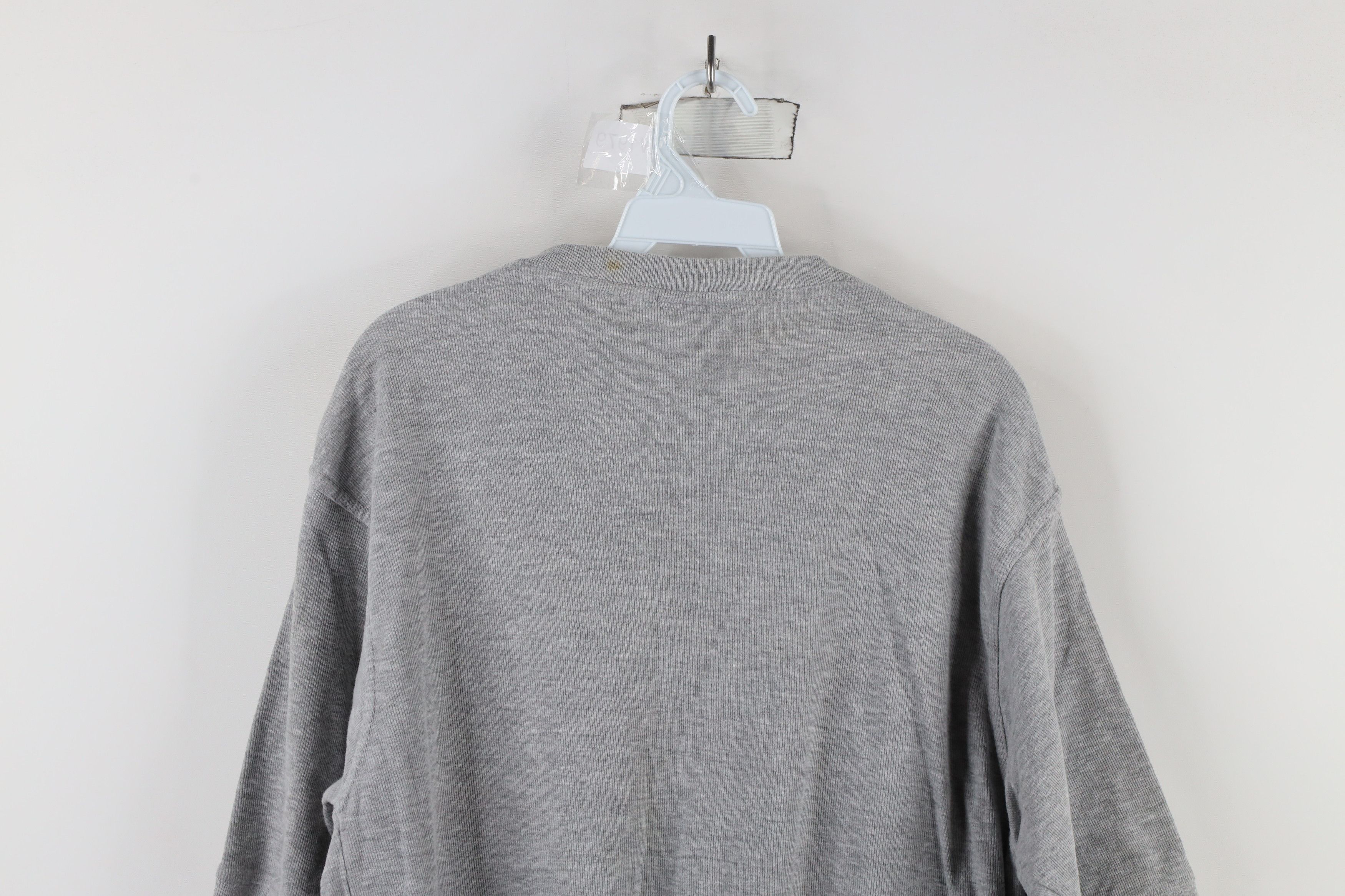 Vintage Vintage 90s University of Kentucky V-Neck T-Shirt Gray Size US L / EU 52-54 / 3 - 9 Thumbnail