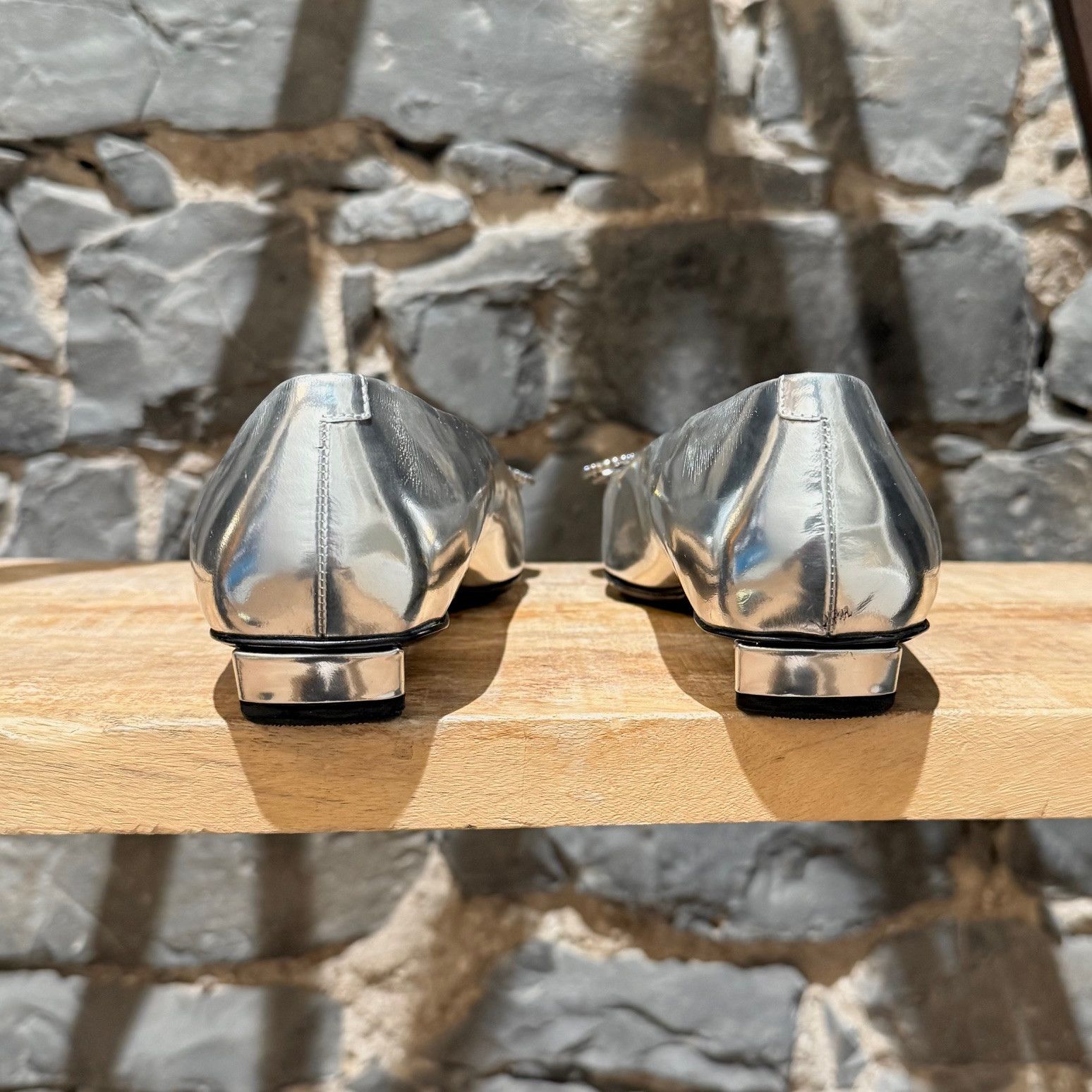 Roger Vivier Roger Vivier Belle Vivier Strass Silver Leather Ballet Flats Size US 7 / IT 37 - 6 Thumbnail