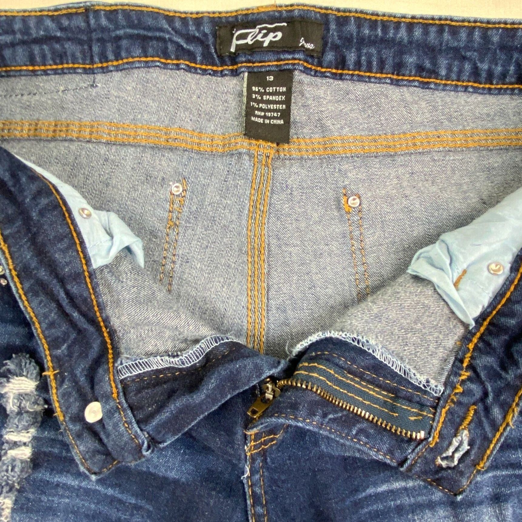 Vintage Klip Womens Skinny Juniors Rhinestones Distressed Bling Jeans 13 Medium Wash Size 34" / US 12 / IT 48 - 3 Thumbnail