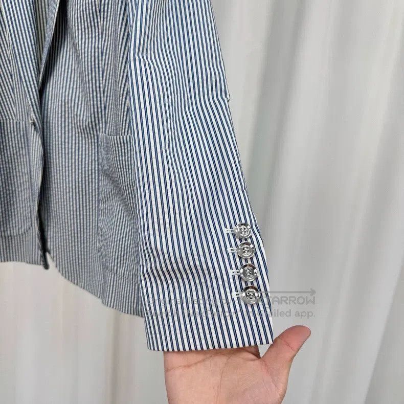 Gucci Gucci Silver buckle striped suit jacket Size 40R - 4 Thumbnail