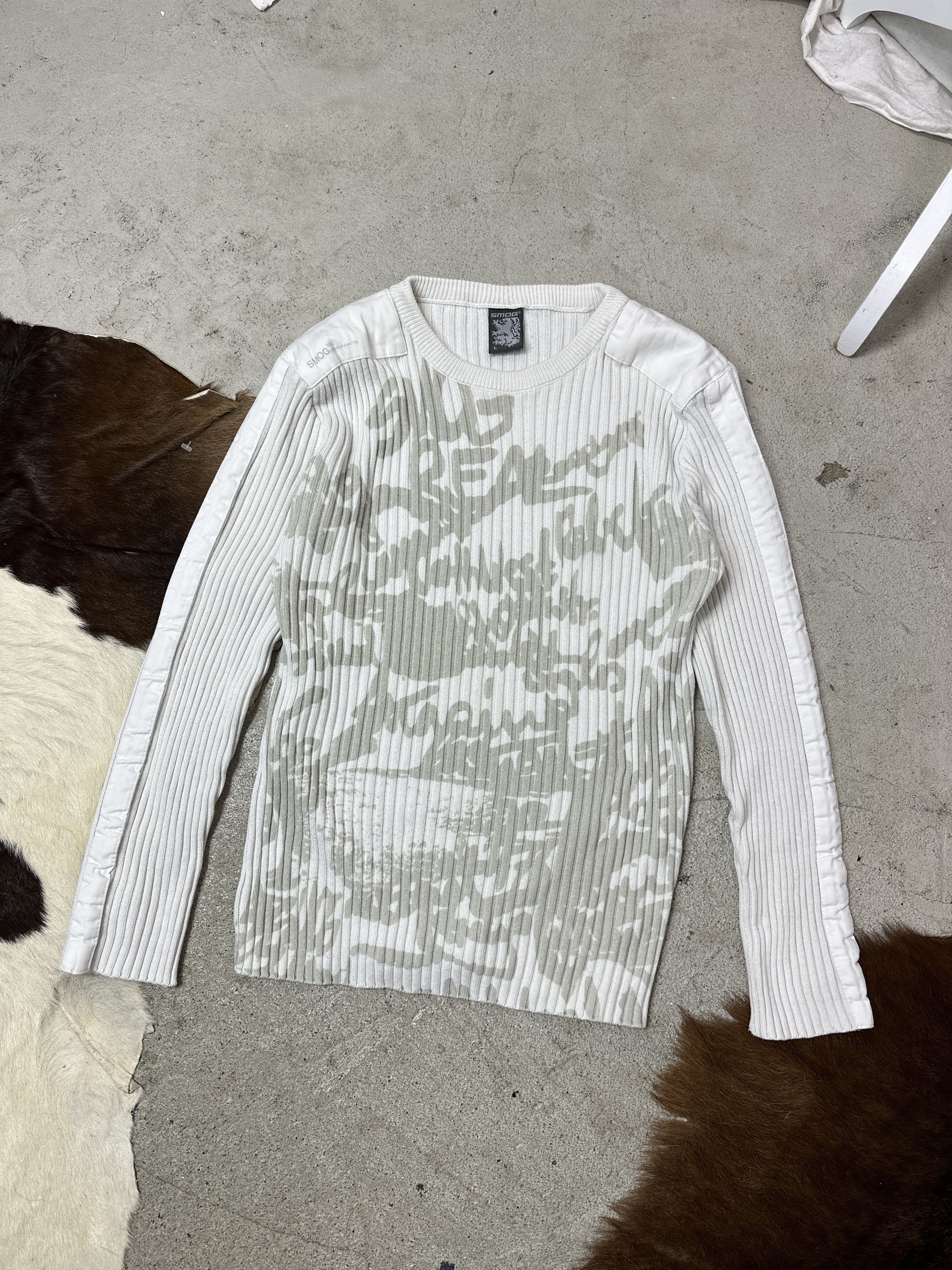 Vintage Vintage Ribbed Fitted Printed Longsleeve Sweater 00s Size US M / EU 48-50 / 2 - 2 Thumbnail
