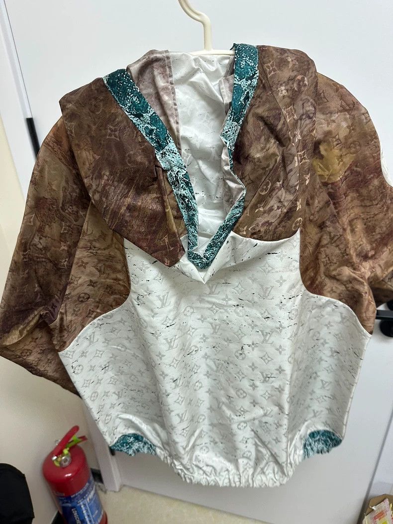 Louis Vuitton Louis Vuitton Marble print assault jacket Size US S / EU 44-46 / 1 - 1 Thumbnail