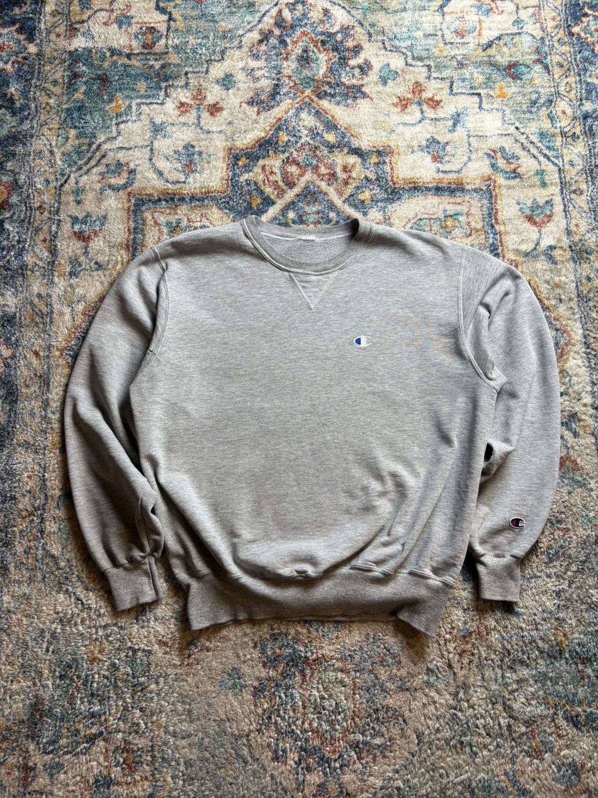 Champion Vintage Champion Logo Crewneck Large Size US L / EU 52-54 / 3 - 1 Thumbnail