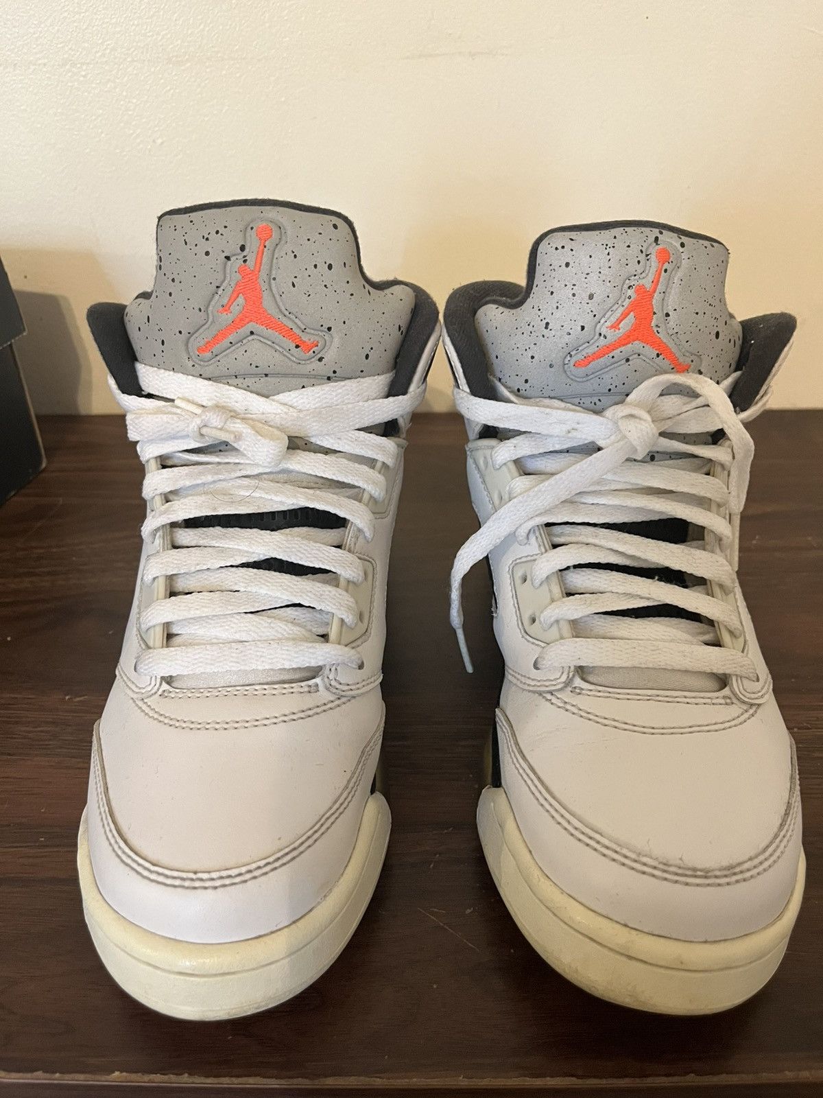 Nike Air Jordan 5 Retro Size US 6.5 / EU 39-40 - 3 Thumbnail