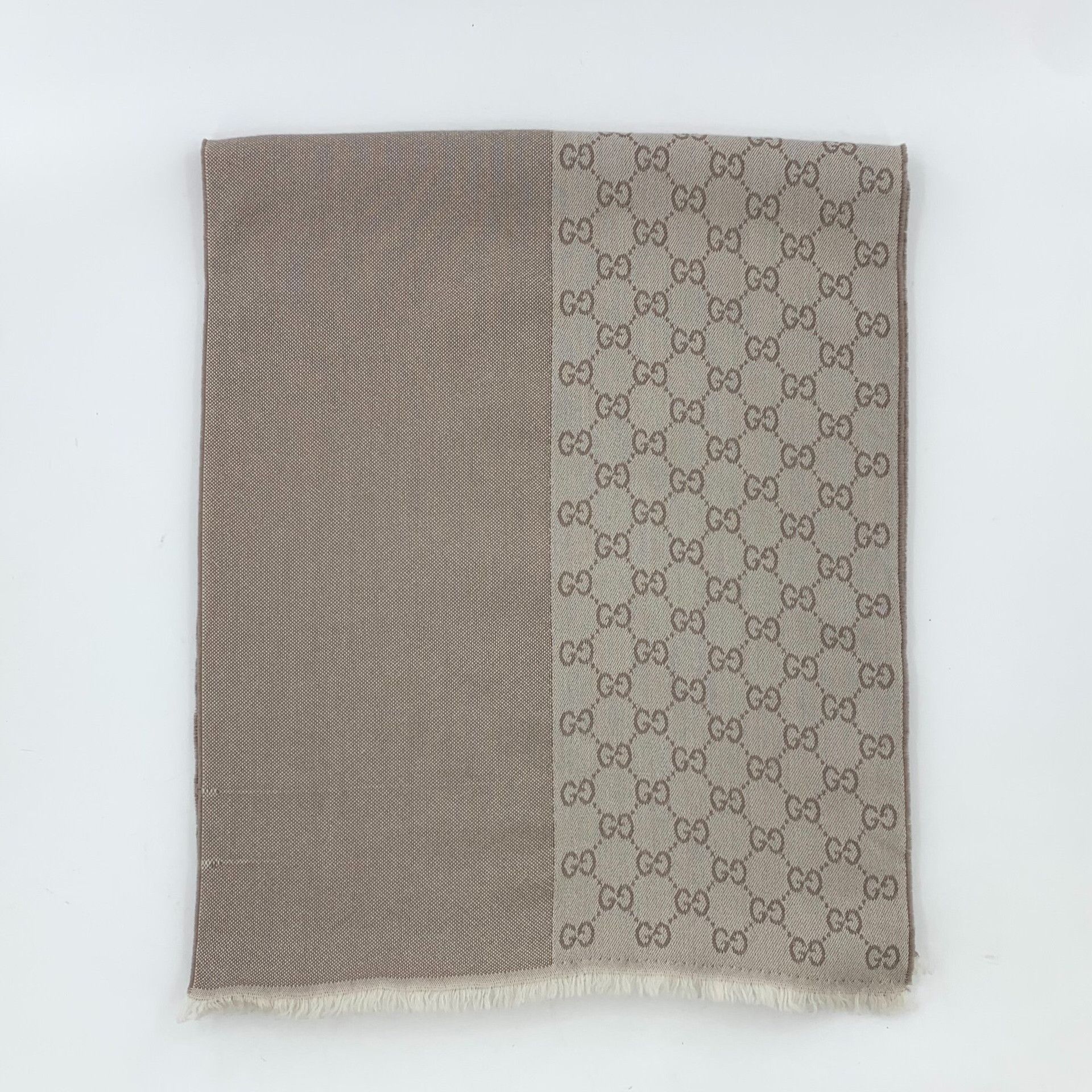 Gucci Gucci Retro Brown Scarf 38 Men Size ONE SIZE - 1 Thumbnail