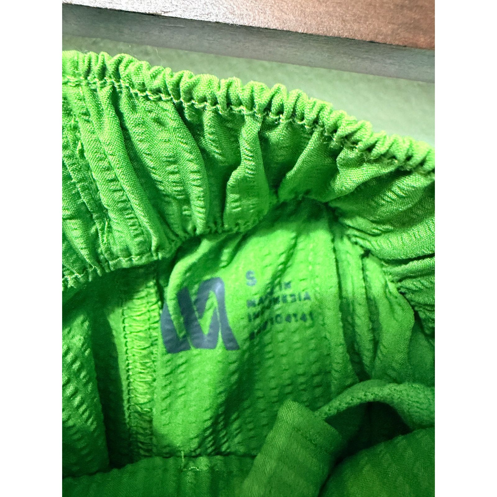 Other NWT Men's VRST 6" Seersucker Short in Green Pulse Sz M Size US 36 / EU 52 - 2 Thumbnail