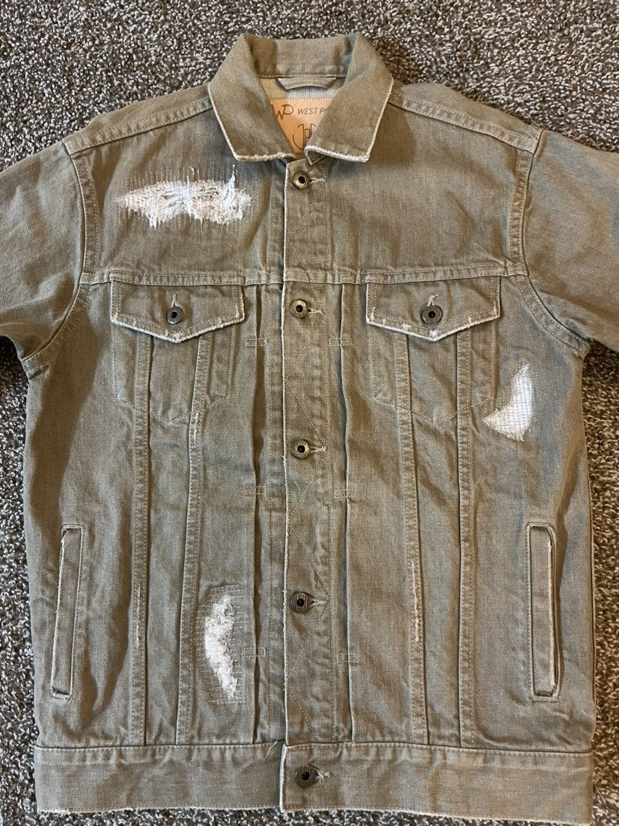 Japan Blue Jeans Japan Blue Jeans Vintage Distressed Denim Trucker Jacket Size US L / EU 52-54 / 3 - 1 Thumbnail