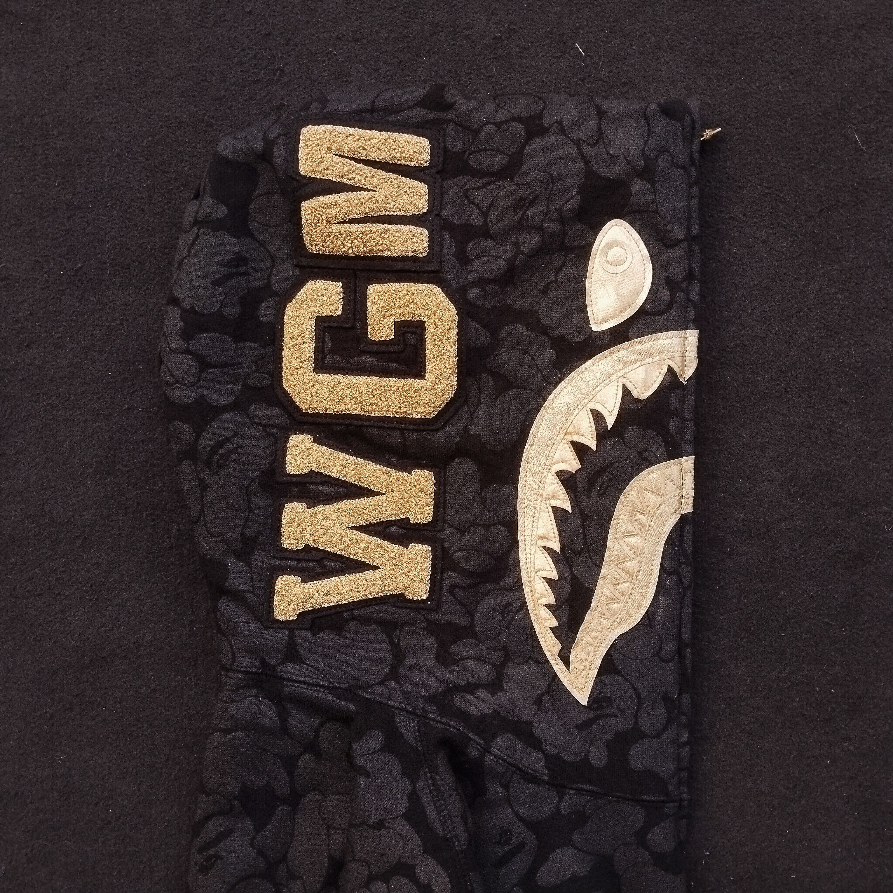 Bape Solid Camo Shark Full Zip Hoodie Size US M / EU 48-50 / 2 - 4 Thumbnail