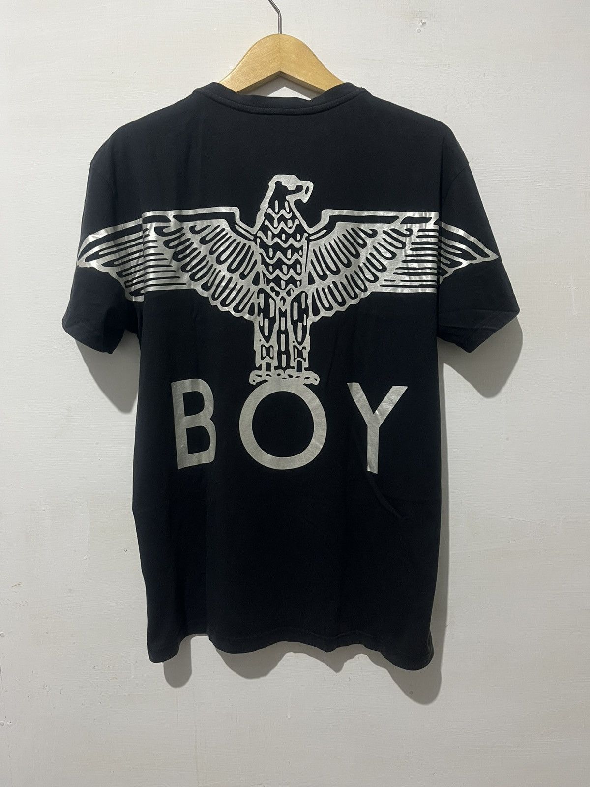 Boy London 2000’s Boy London Classic Big Print Gold Logo T-Shirt Size US L / EU 52-54 / 3 - 1 Thumbnail