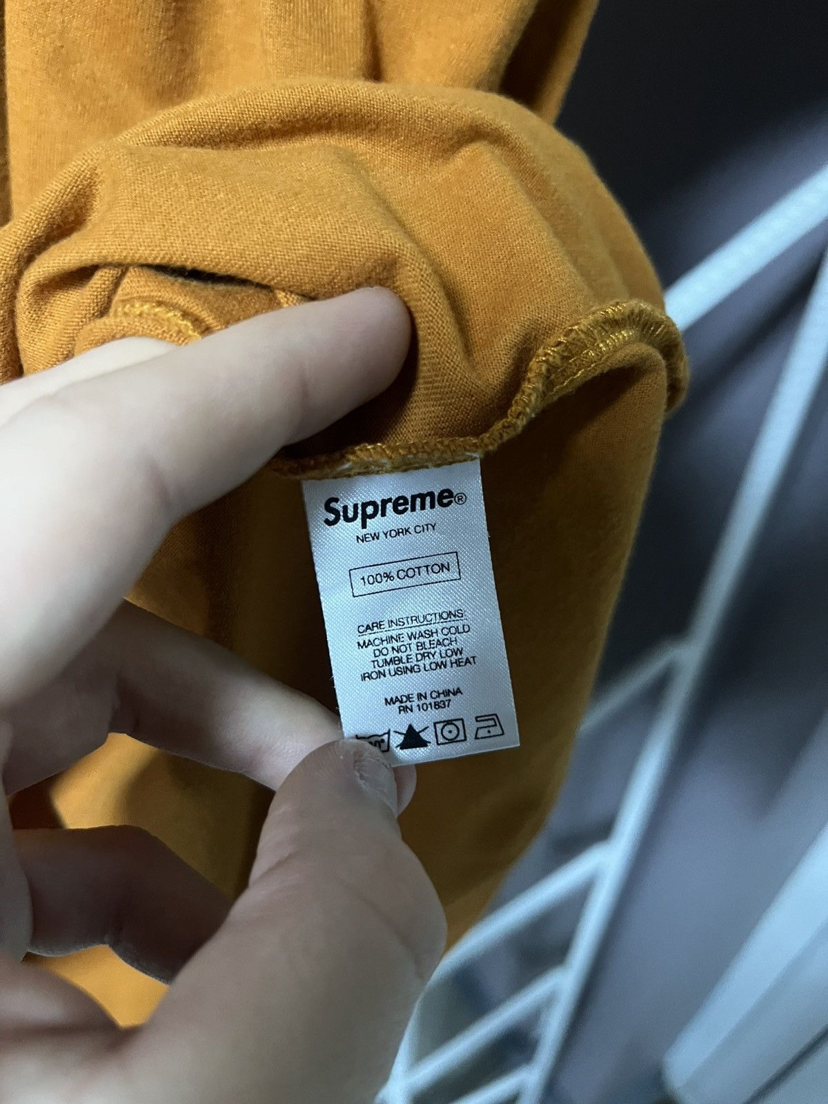 Supreme Supreme Mini Brand Logo Tee Size US L / EU 52-54 / 3 - 4 Thumbnail
