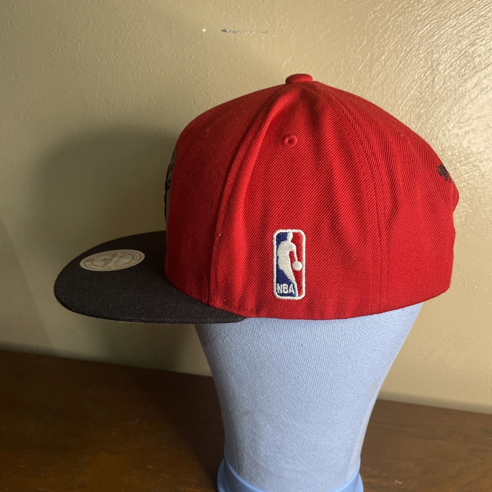 Mitchell & Ness Mitchell & Ness Toronto Raptors Black Red Snapback Size US XL / EU 56 / 4 - 8 Thumbnail