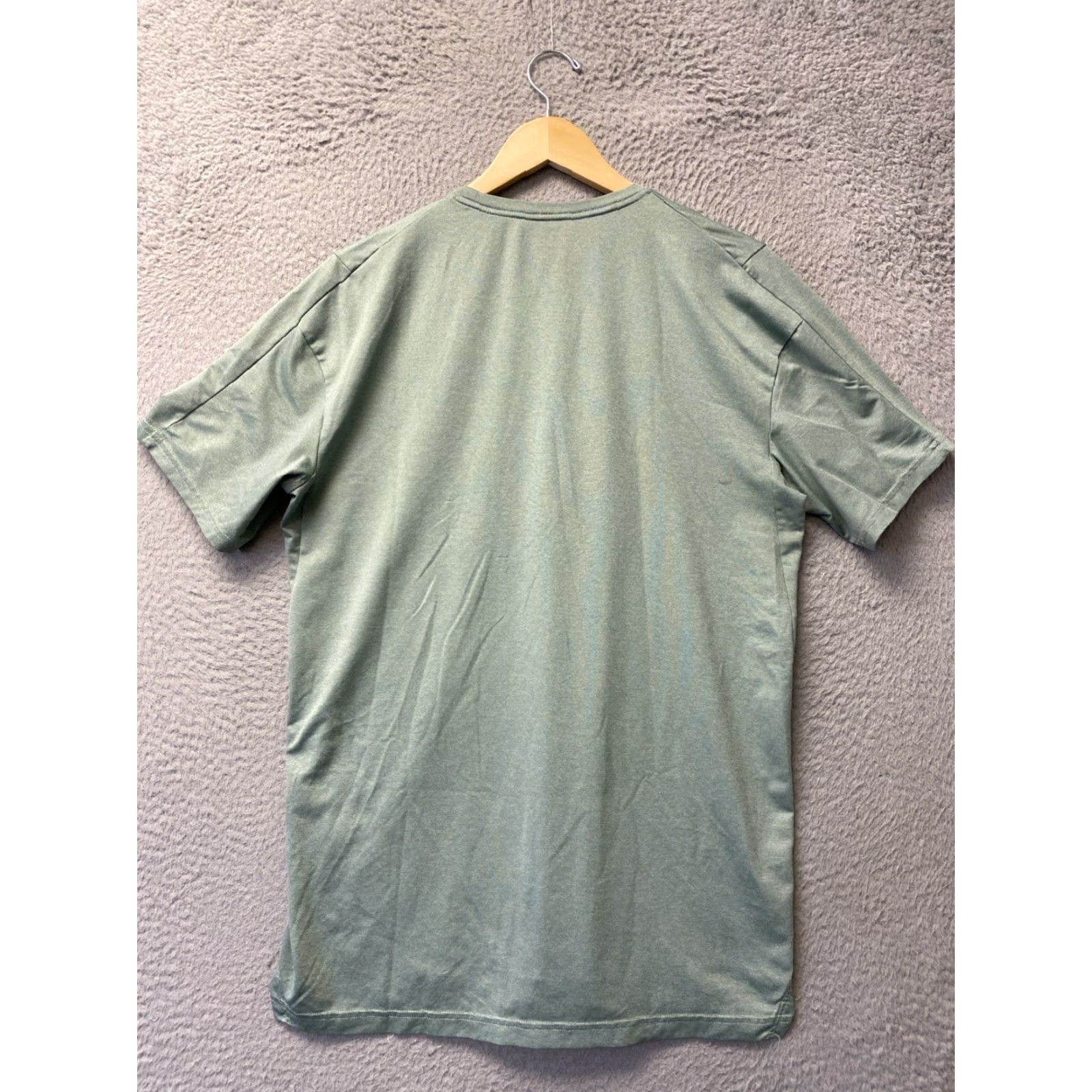 Nike Nike Dri Fit Shirt Nike Dri-FIT Shirt Adult Small Green Swoosh Running Training MENS/141-24 Size US S / EU 44-46 / 1 - 7 Thumbnail