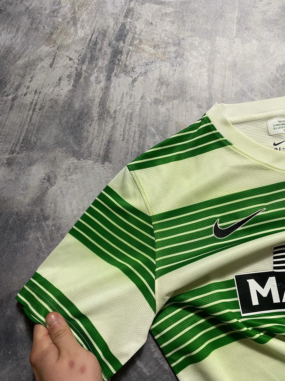 Nike × Vintage Vintage Nike Celtic soccer jersey size S logo green Size US S / EU 44-46 / 1 - 11 Thumbnail