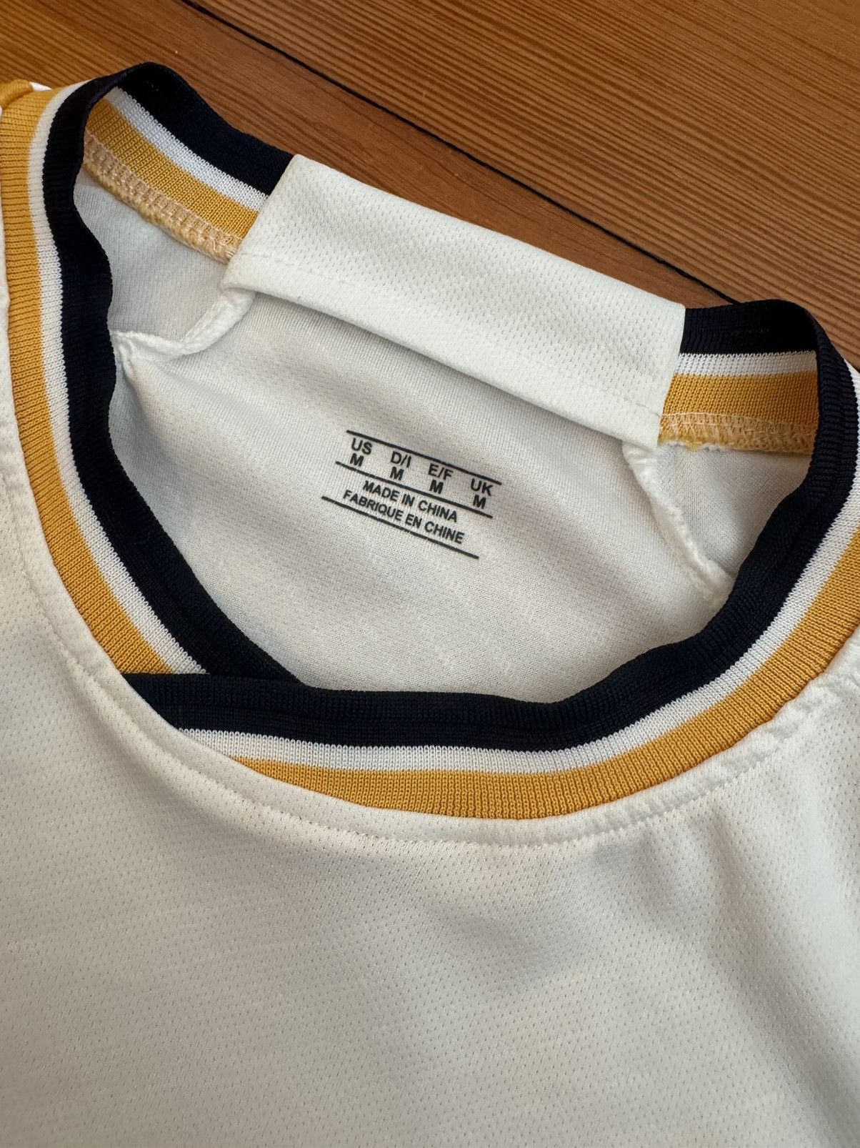 Other Real Madrid Jersey Size US M / EU 48-50 / 2 - 4 Thumbnail