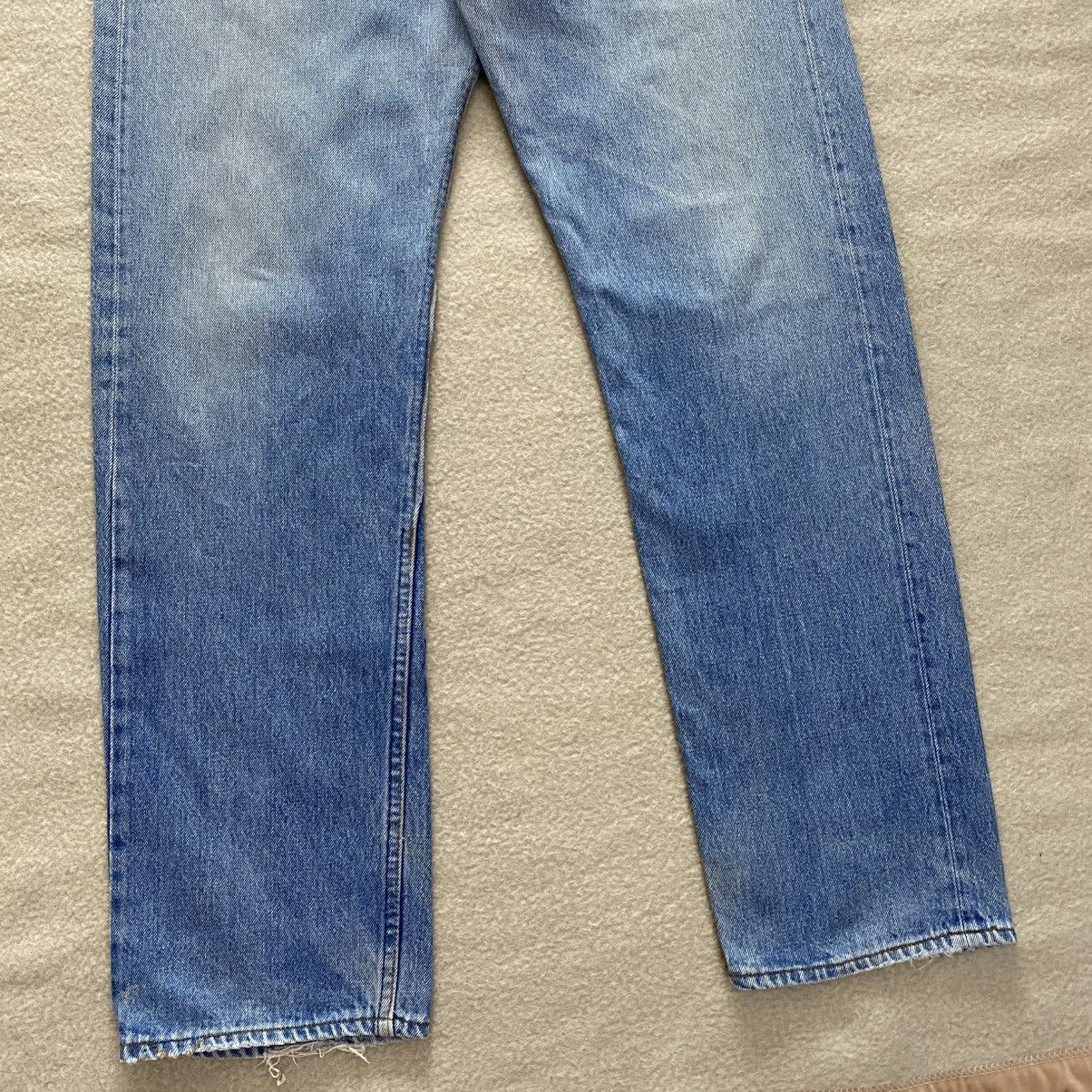 Levi's × Vintage Vintage 90's Levi's 501 Distressed Denim w35 Size US 35 - 3 Thumbnail