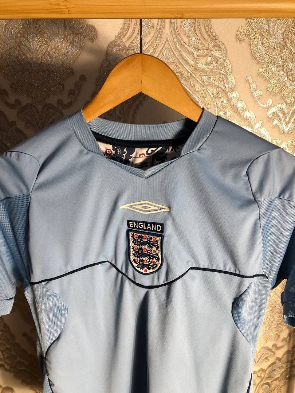 Umbro × Vintage VERY RARE UMBRO ENGLAND RETRO SOCCER JERSEY BLOKECORE Y2K Size US S / EU 44-46 / 1 - 2 Thumbnail