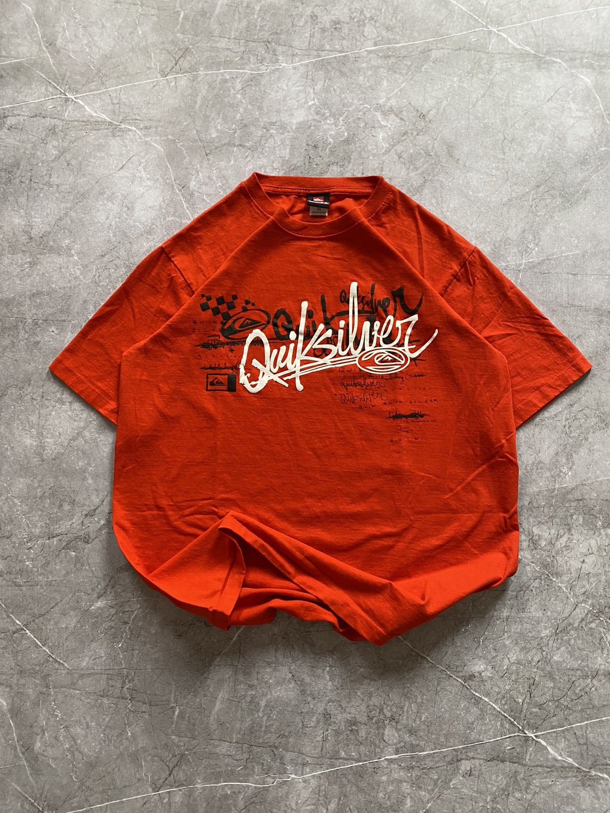 Quicksilver × Quiksilver × Vintage Rare 90s Quiksilver Big Logo Surf Style Y2K Orange T shirt Size US XL / EU 56 / 4 - 2 Thumbnail