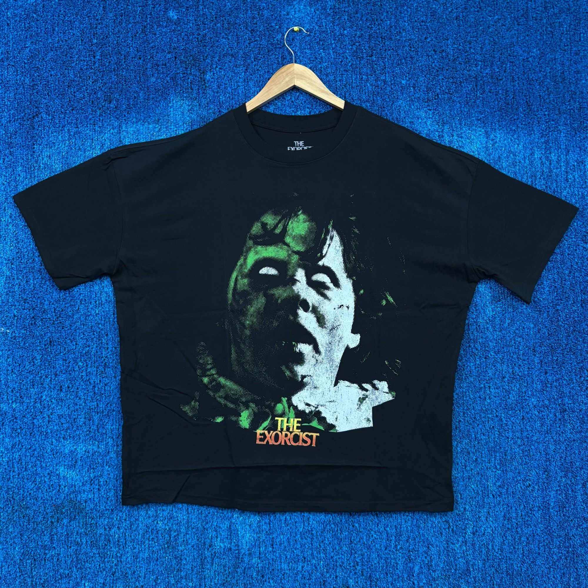 Other The Exorcist Possessed Regan Oversized Scary Movie Tee L Size US L / EU 52-54 / 3 - 1 Thumbnail