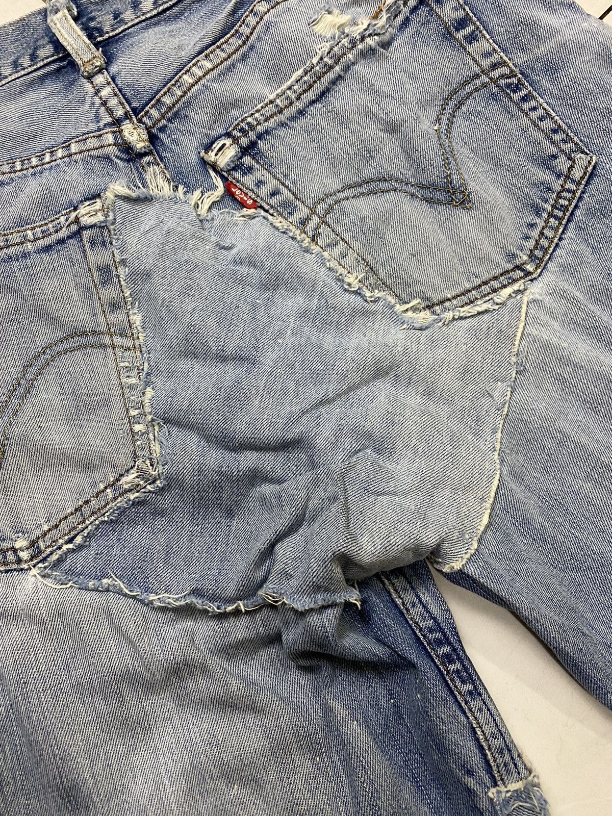 Levi's LEVIS 502 DISTRESSED CUSTOM MADE Size US 30 / EU 46 - 14 Thumbnail