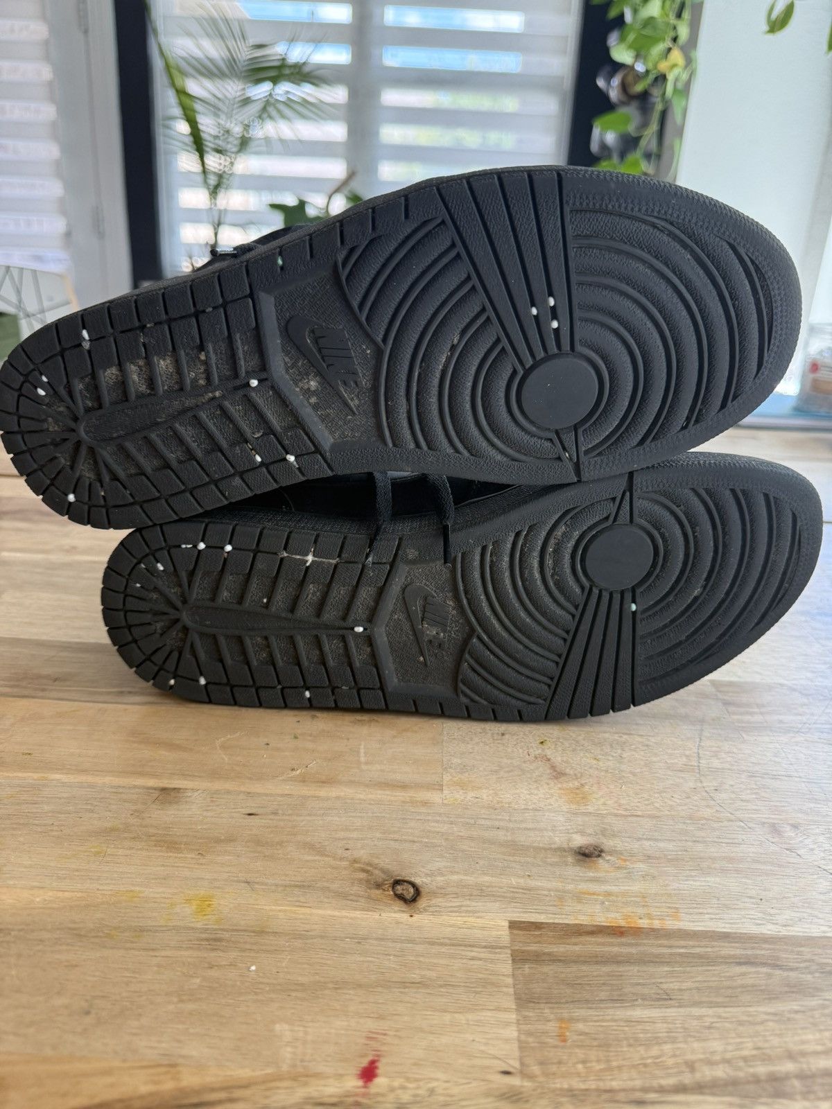 Jordan Brand × Nike Monochrome all black Jordan 1 Size US 12 / EU 45 - 3 Thumbnail