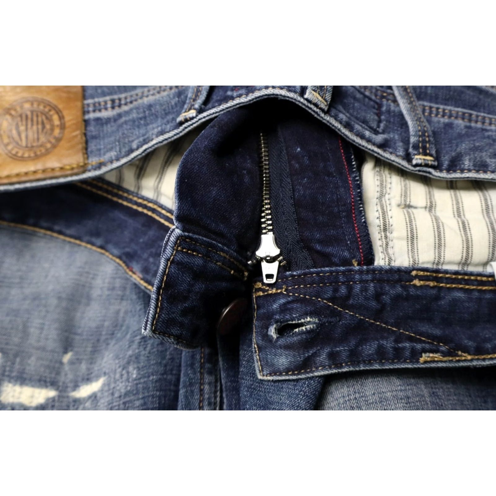 Replay REPLAY Jeans Men's W30/L32 Slim Fit Distressed Faded Whiskers Zip Fly Size US 30 / EU 46 - 5 Thumbnail