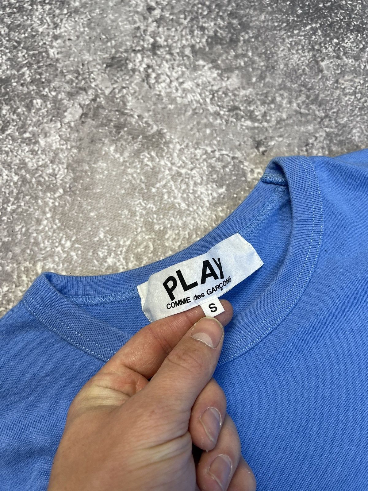 Comme des Garcons × Japanese Brand Comme Des Garcons Play Black Heart logo tee Japan y2k Size US S / EU 44-46 / 1 - 2 Thumbnail