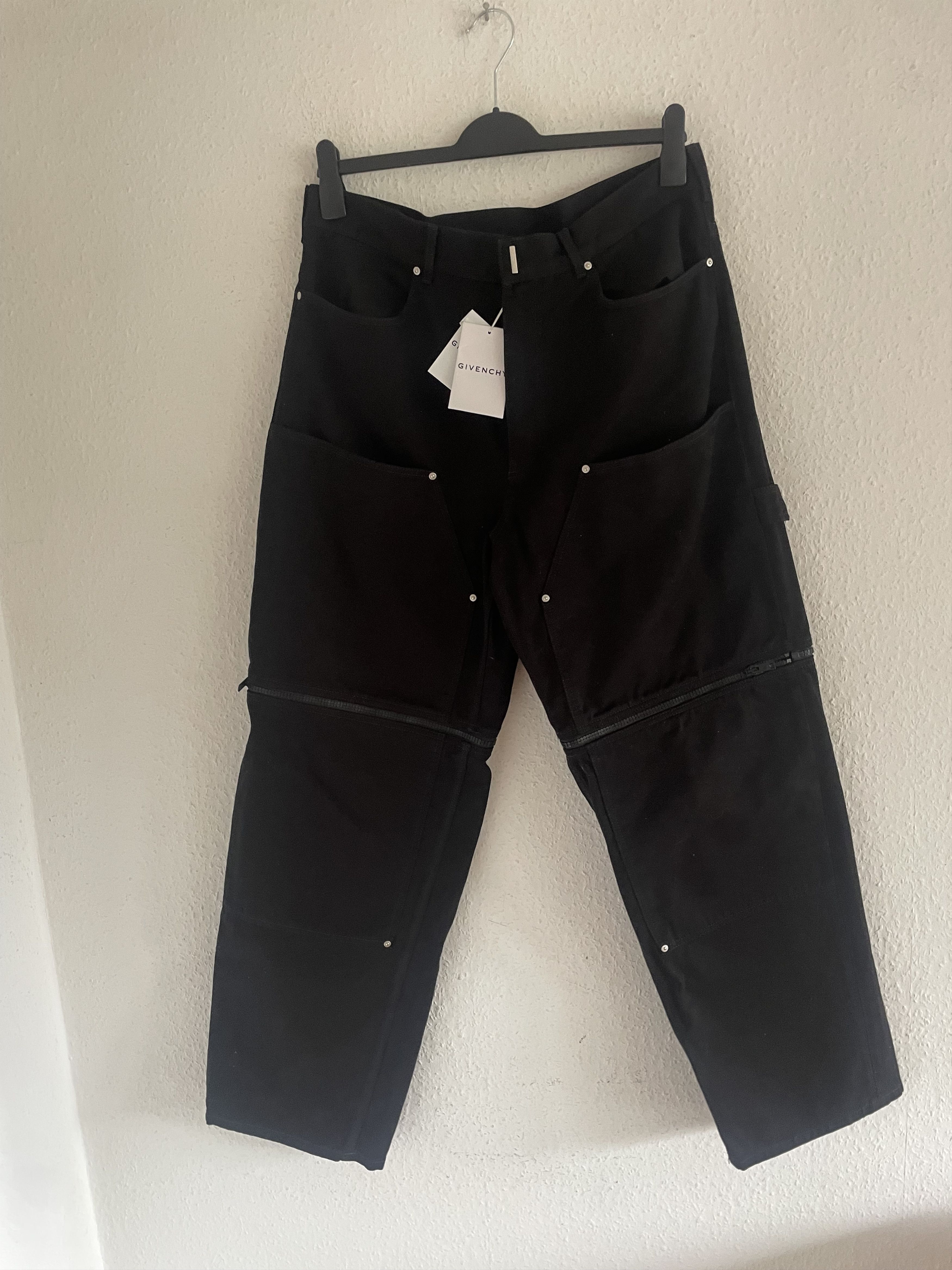 Givenchy Convertible Zip-Off Cargo Jeans Black Size US 34 / EU 50 - 2 Thumbnail