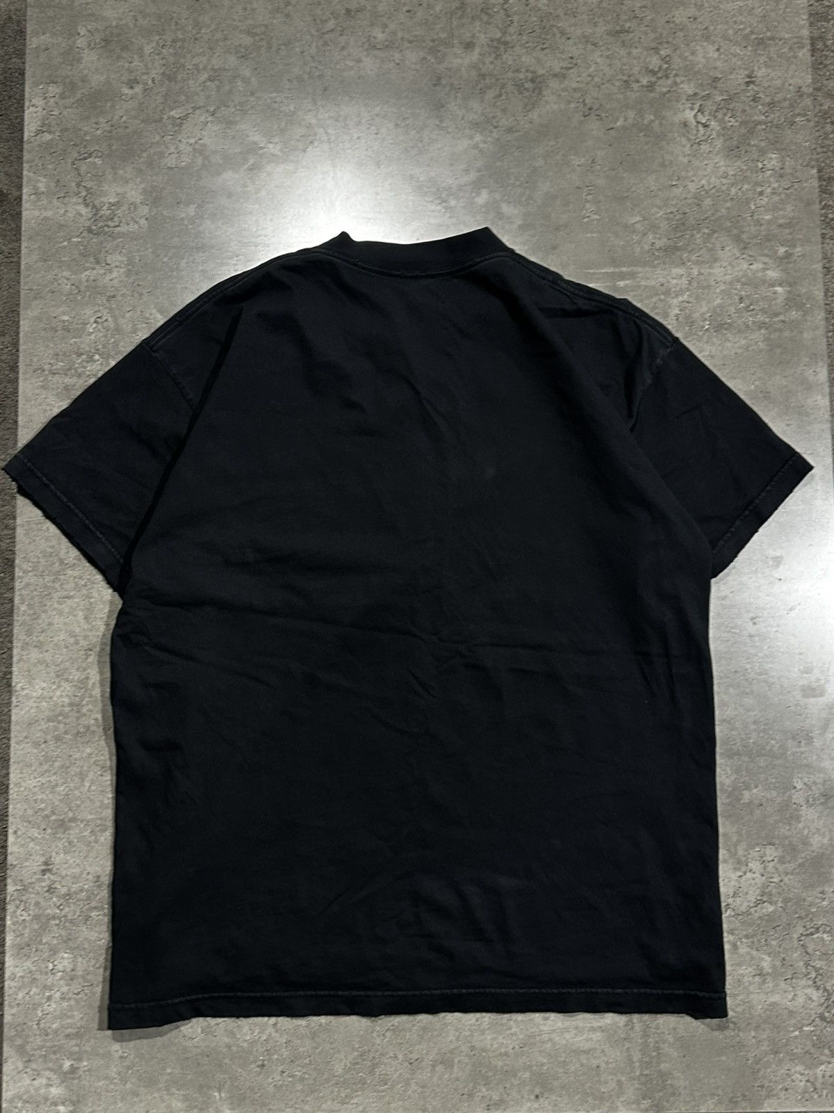 Balenciaga balenciaga be different tshirt Size US L / EU 52-54 / 3 - 4 Thumbnail