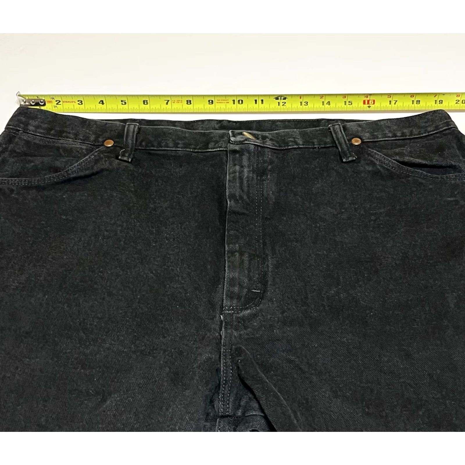Wrangler VINTAGE Wrangler 13MWZ Black Denim Jeans Men’s 38x33 Straight 5-Pocket Zip Button Western Cowboy Cut USA Size US 38 / EU 54 - 3 Thumbnail