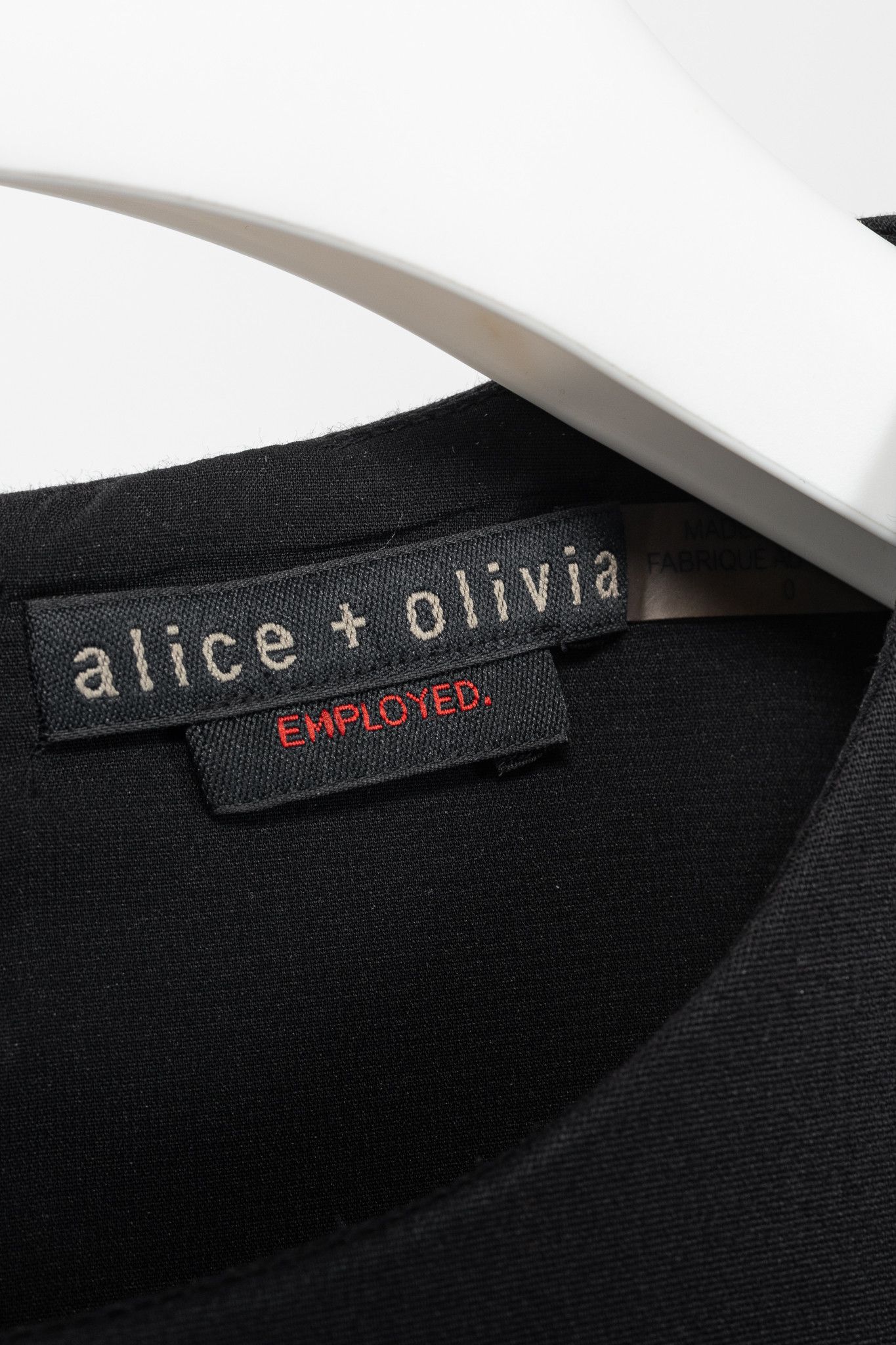 Alice + Olivia Alice + Olivia Bria Black & White Pleated Slit-Front Dress Size XS / US 0-2 / IT 36-38 - 4 Thumbnail