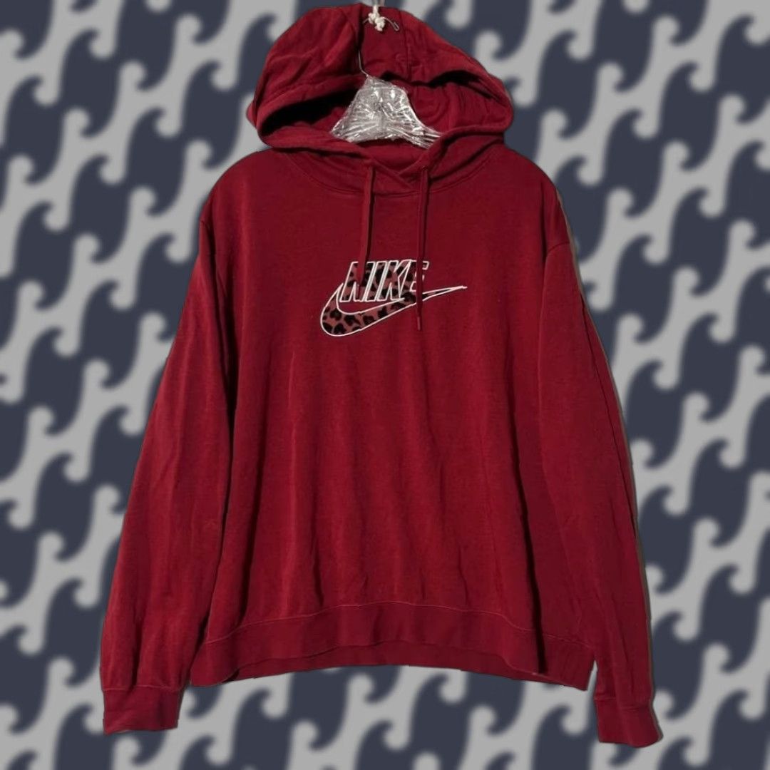 Nike Nike Leopard Logo Print Center Swoosh Red Pullover Sweater Hoodie Men's Large Size US L / EU 52-54 / 3 - 1 Thumbnail