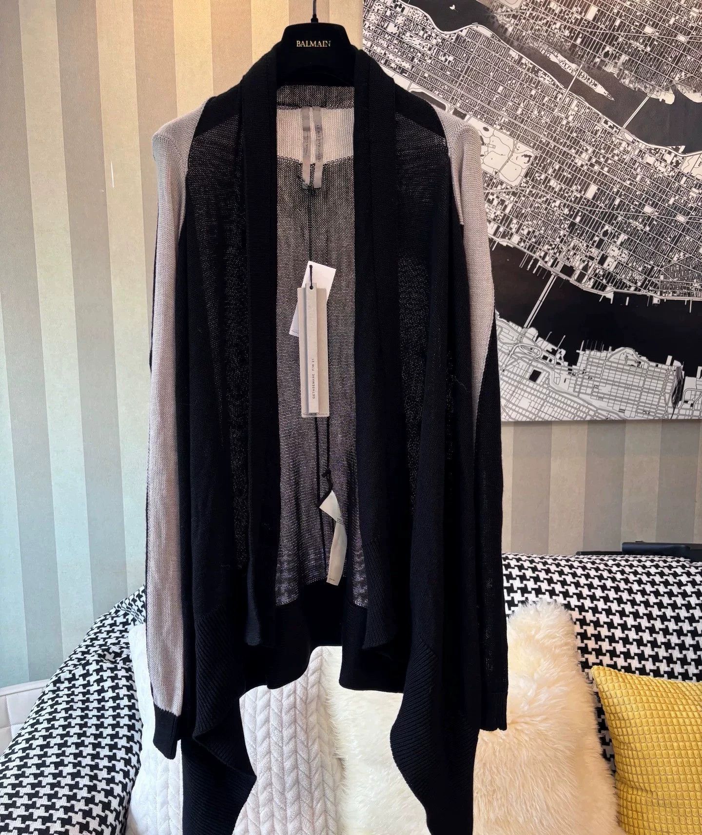 Rick Owens Rick Owens autumn cardigan brand new without tag Size S / US 4 / IT 40 - 1 Thumbnail