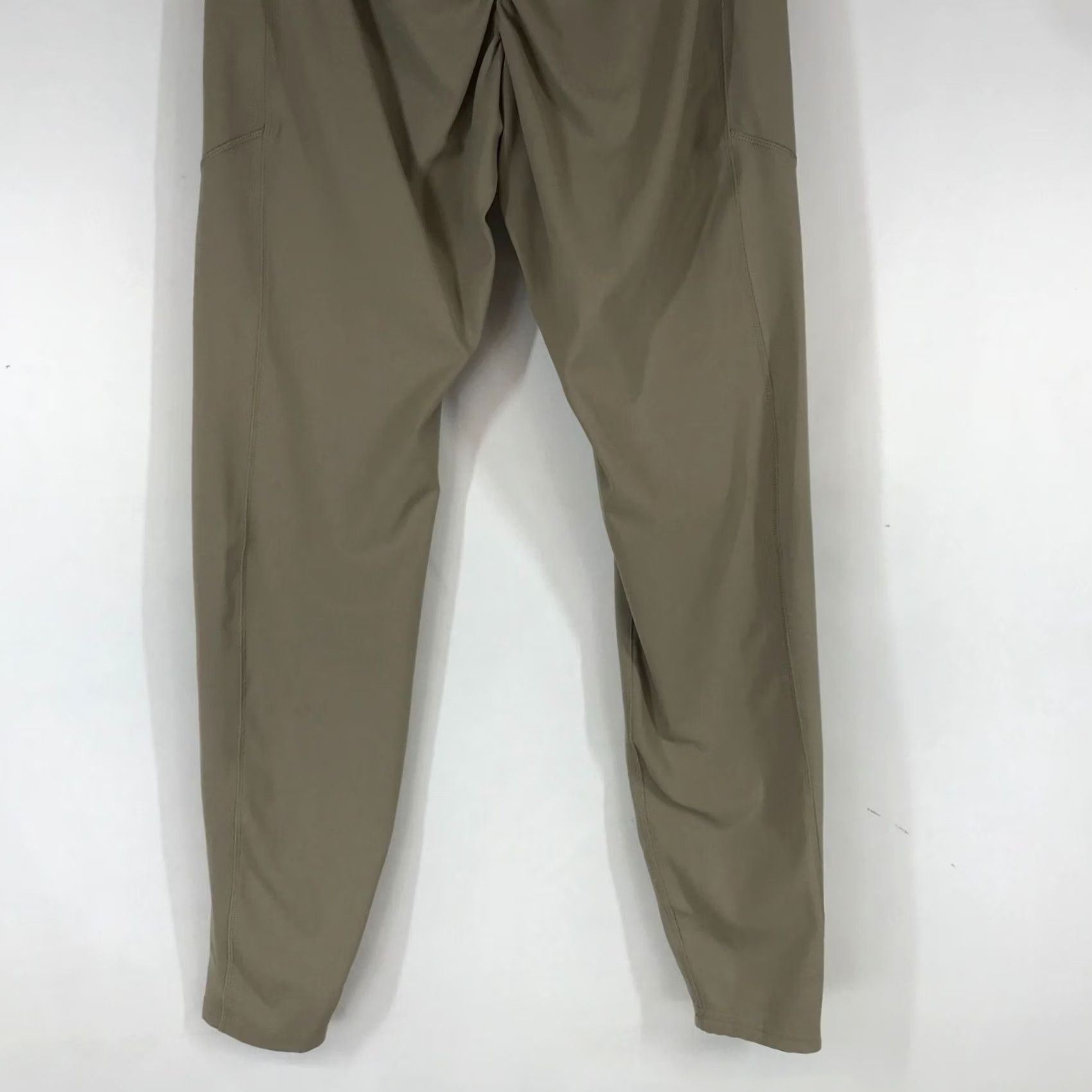 Gymshark WHITNEY SIMMONS GYMSHARK WOMEN'S XXS/XS BEIGE STASH POCKETS LEGGINGS PANTS Size 24" / US 00 / IT 34 - 6 Thumbnail