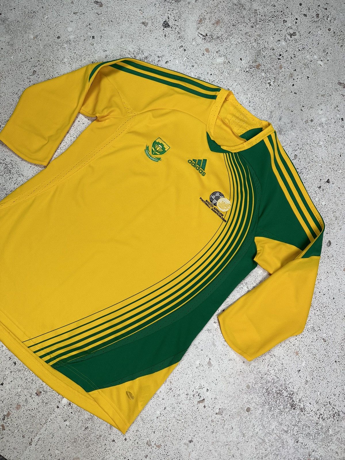 Adidas × Vintage SOUTH AFRICA 2007/2009 3/4 LONG SLEEVE SHIRT JERSEY ADIDAS M Size US M / EU 48-50 / 2 - 2 Thumbnail