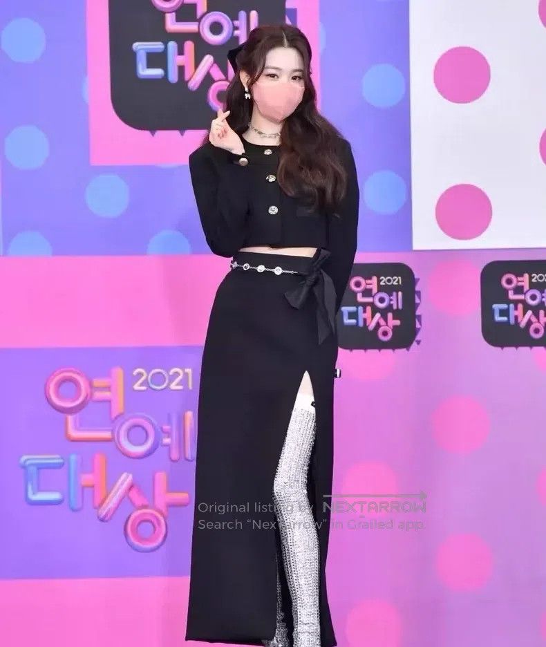 Miu Miu Miu Miu 36 Black split skirt Size 35" - 4 Thumbnail