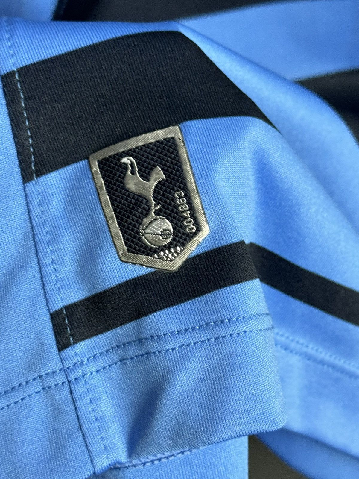 Under Armour Tottenham Hotspur 15/16 Away Football Jersey Size US L / EU 52-54 / 3 - 4 Thumbnail