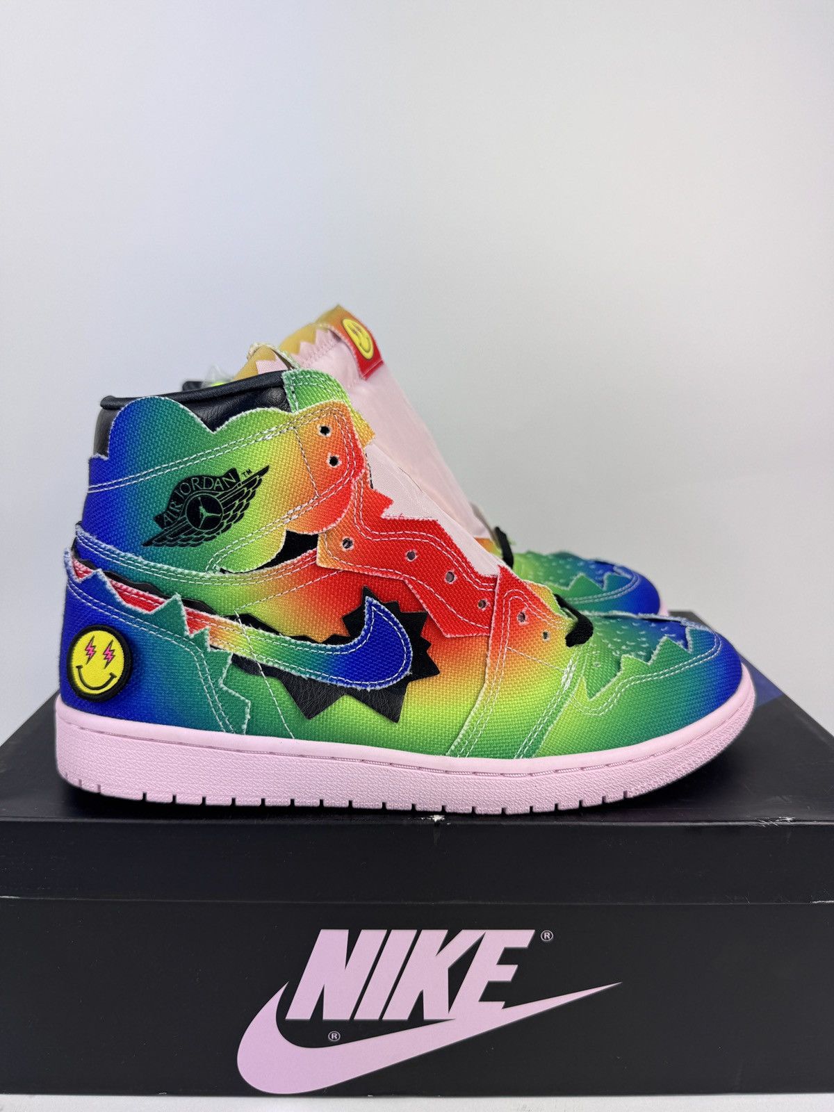 AIR JORDAN 1 RETRO HIGH OG SNEAKERS
