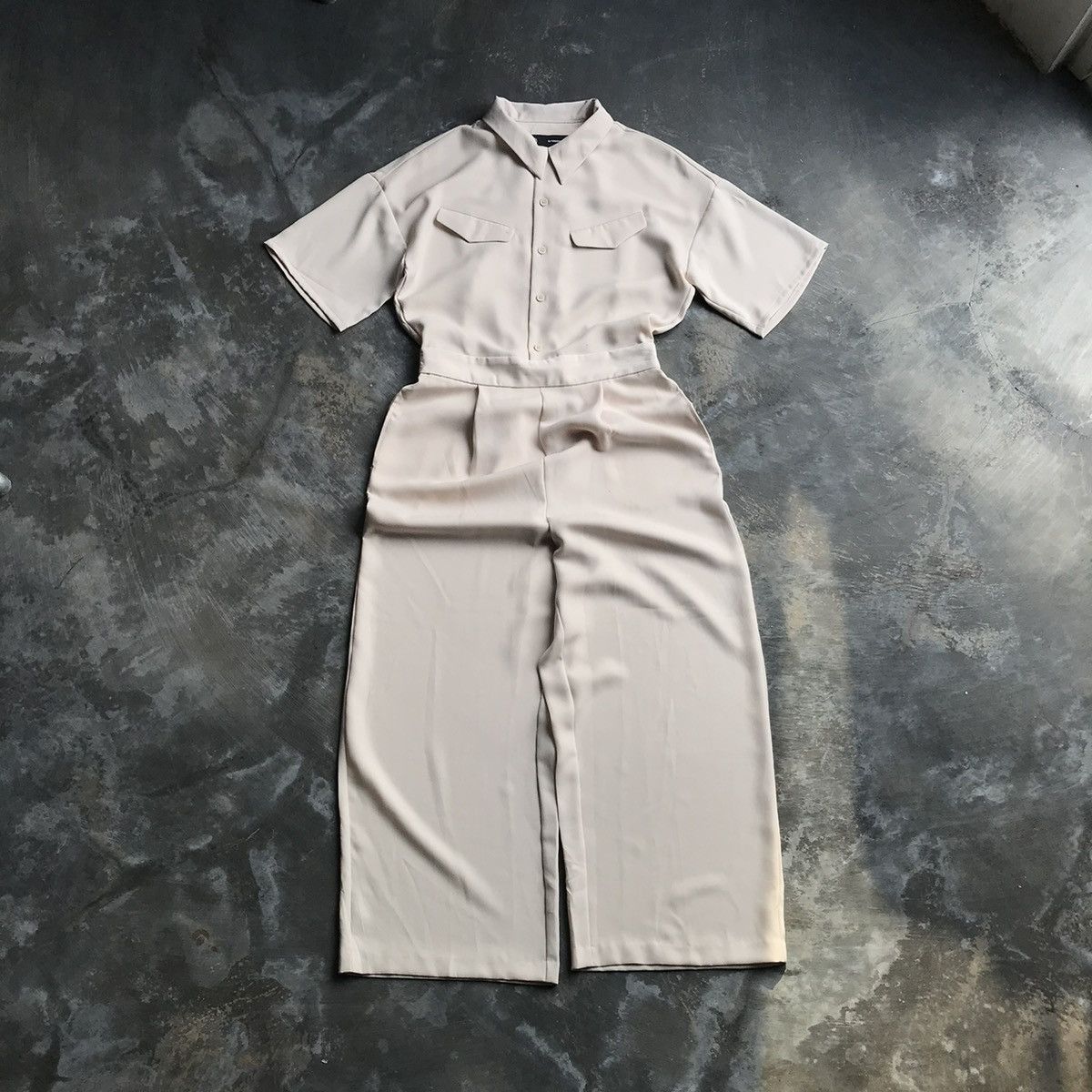 GU × Japanese Brand × Undercover Gu x undercove dress Size ONE SIZE - 1 Thumbnail