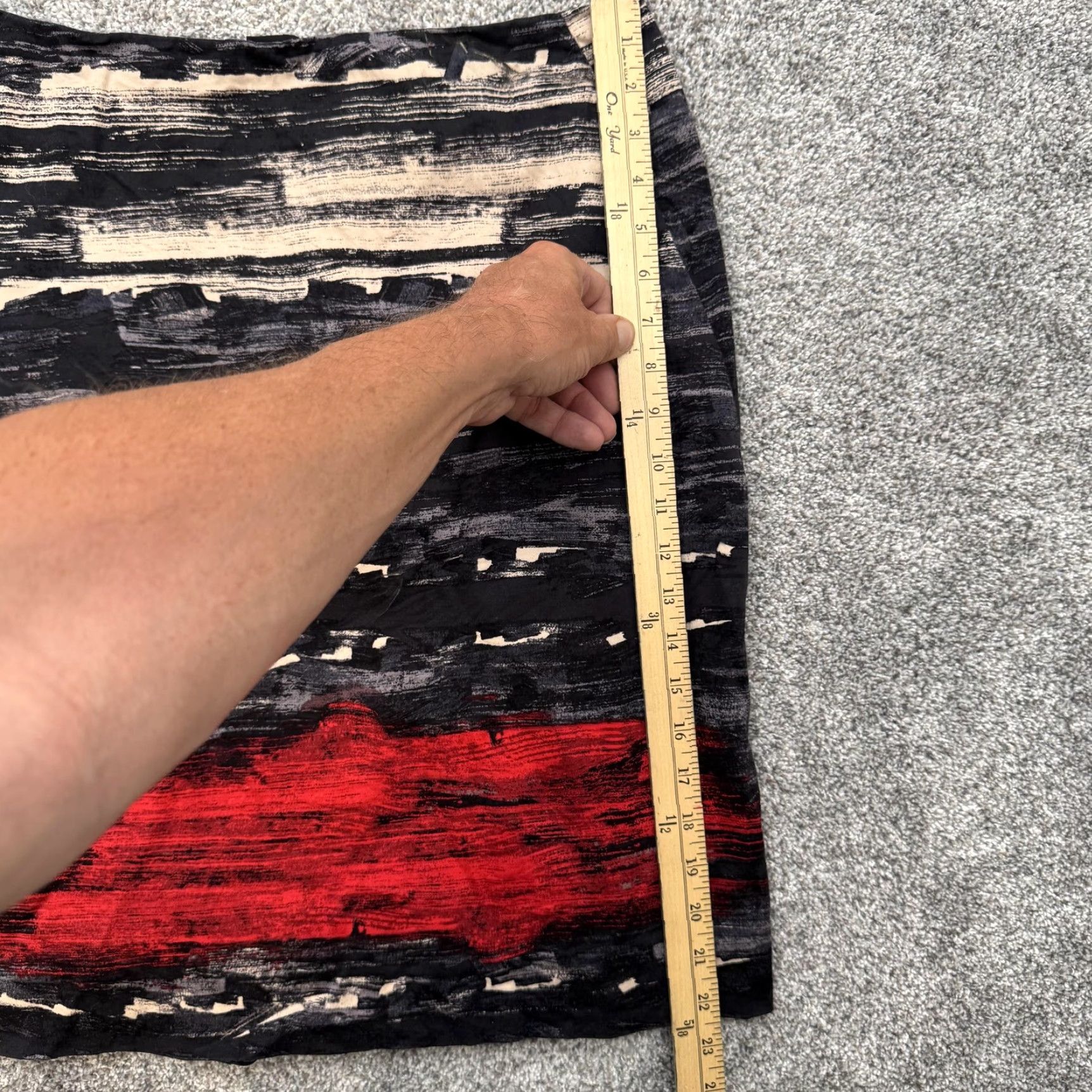Vintage Etcetera Skirt 6 Abstract Y2K Avant-Garde Brushstroke Art To Wear Black Women Knee Length Lined Stretch Pencil Style 90s? No, avoid. Size 28" / US 6 / IT 42 - 3 Thumbnail