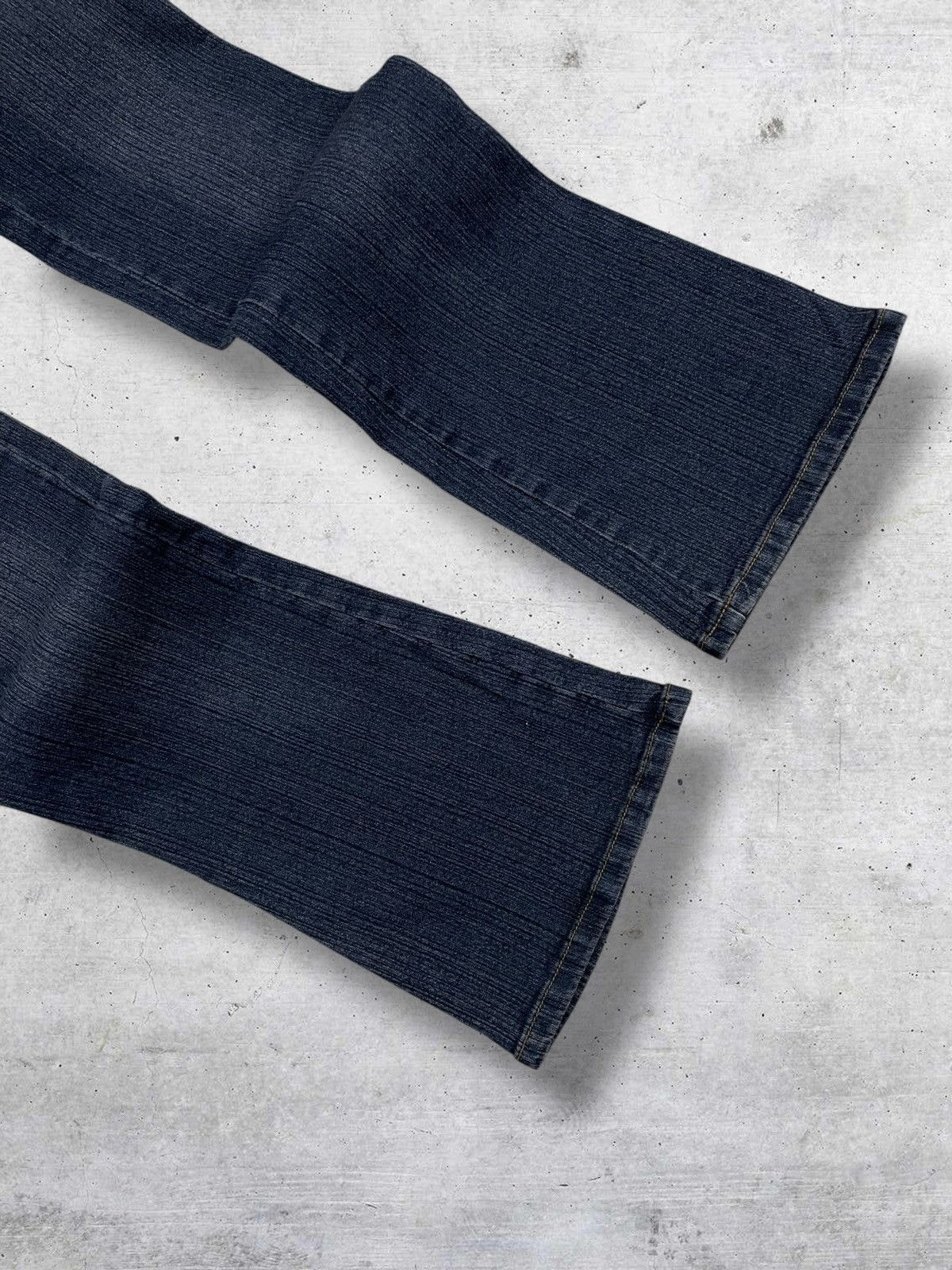Beauty Beast VINTAGE HAPHAZARD 90S JAPAN DESIGNER FLARED BONDAGE OG DENIM Size US 27 - 5 Thumbnail