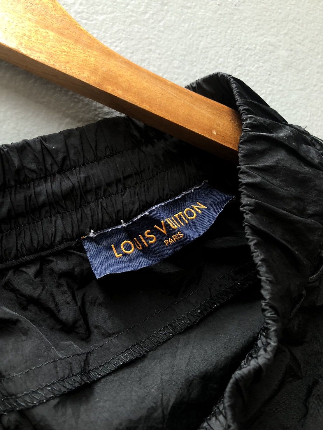 Louis Vuitton Louis Vuitton LV Metal 2054 short Size US 42 / EU 58 - 4 Thumbnail