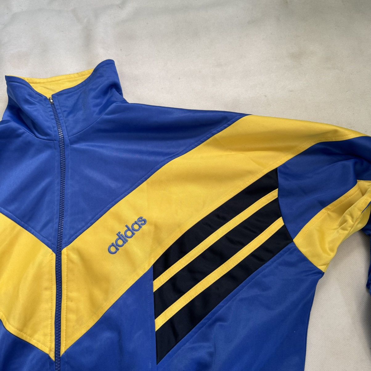 Adidas Adidas Equipment Size US XL / EU 56 / 4 - 5 Thumbnail