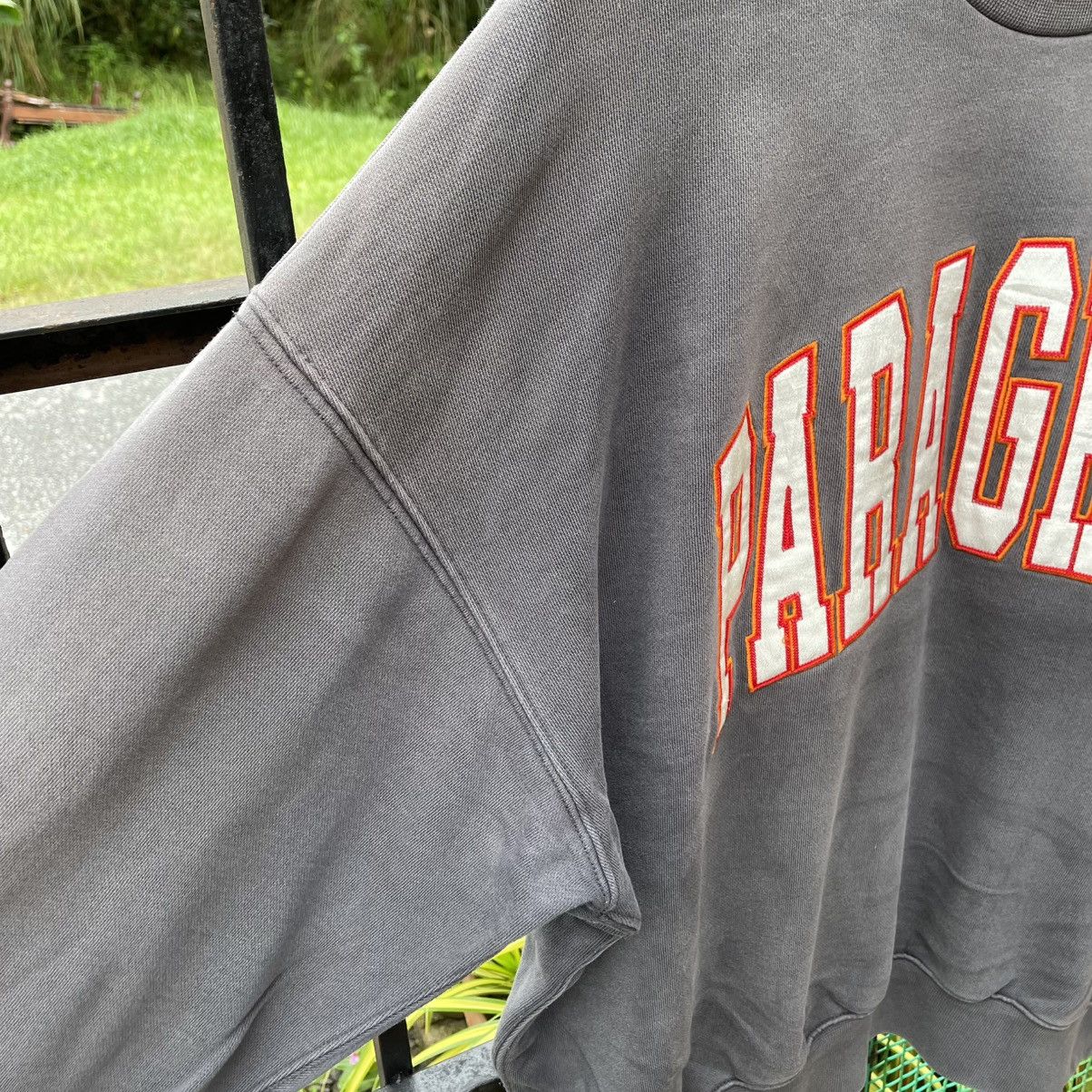 Japanese Brand 🔥Paragraph Embroidered Spelllout Crewneck Boxy Sweatshirt Size US XL / EU 56 / 4 - 7 Thumbnail