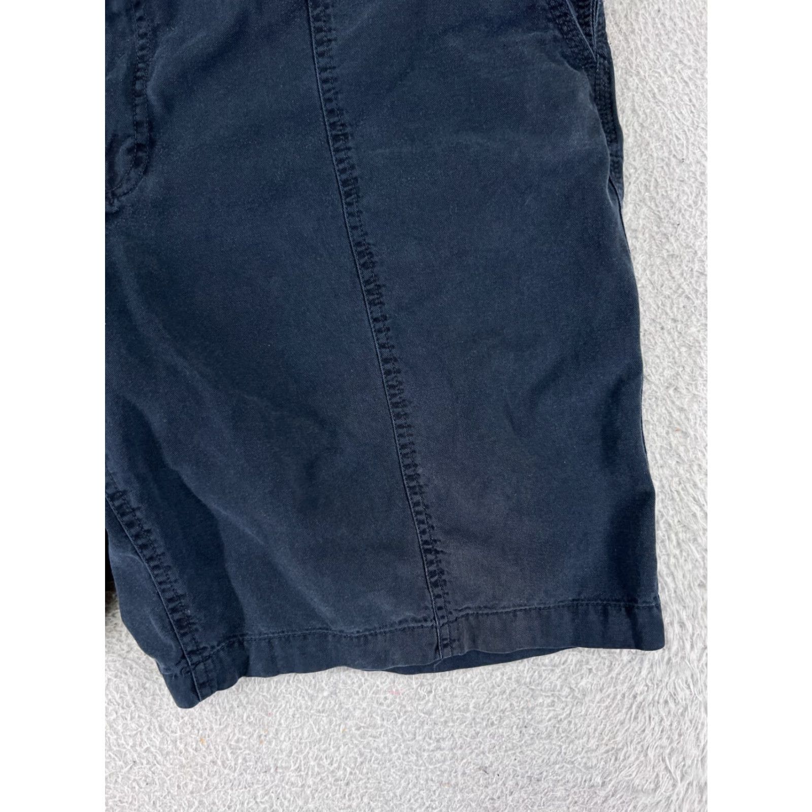 Tommy Bahama Tommy Bahama Shorts Men 38 Blue Lyocell Cotton Blend Chino Beach Resort Vacation Casual Adult Regular Shorts Mens Blue 90s Aloha Beach Designer Size US 38 / EU 54 - 4 Thumbnail