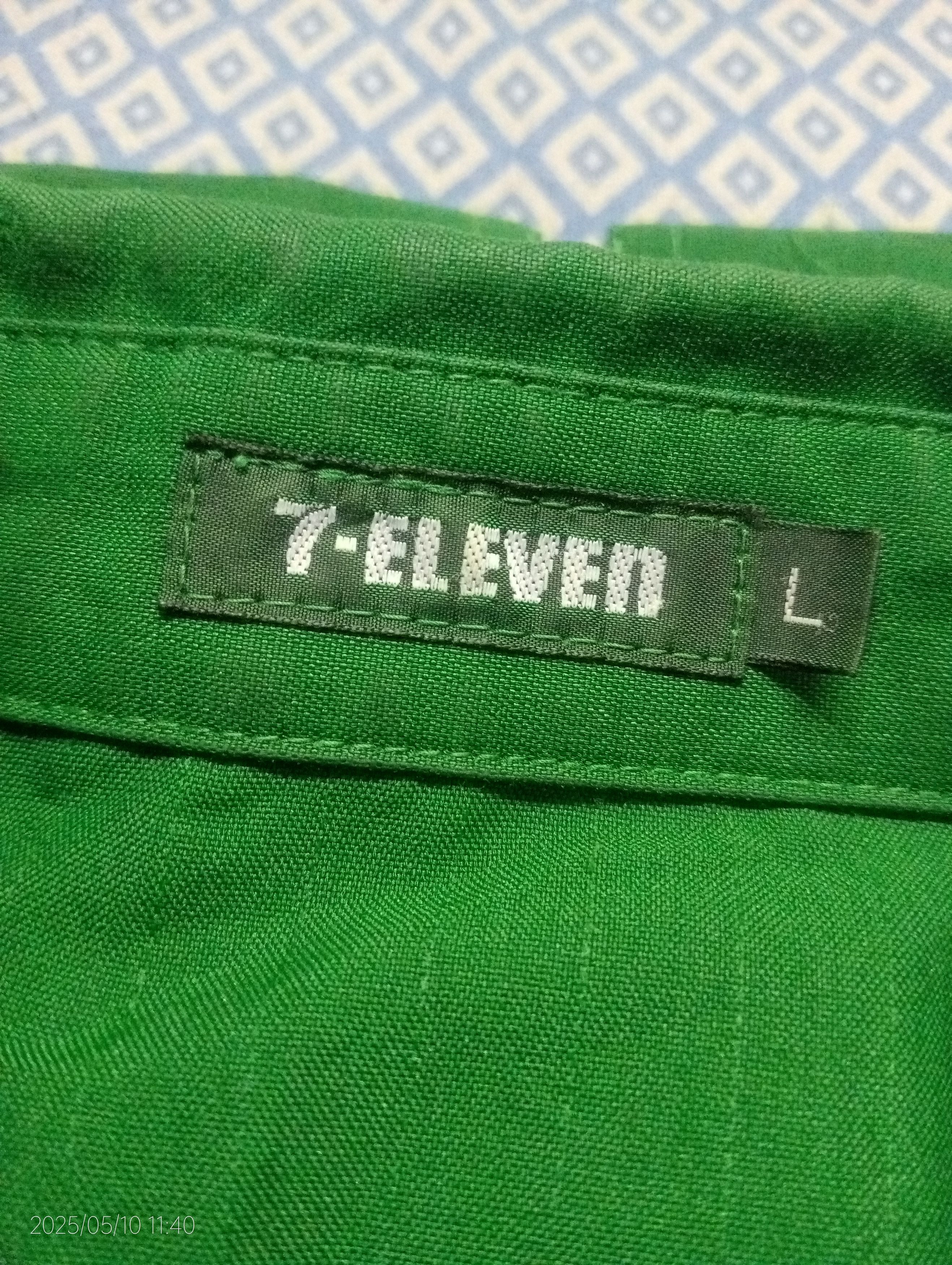 Japanese Brand Vintage 7-Eleven Work Uniform Size US L / EU 52-54 / 3 - 5 Thumbnail