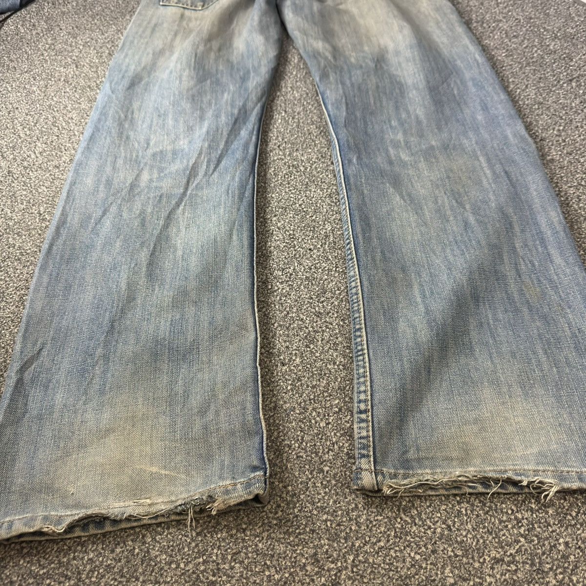 Engineered Garments × Levi's Vintage y2k Levis 506 Thrashed Distressed Dirty Washed Denim Size US 31 - 11 Thumbnail