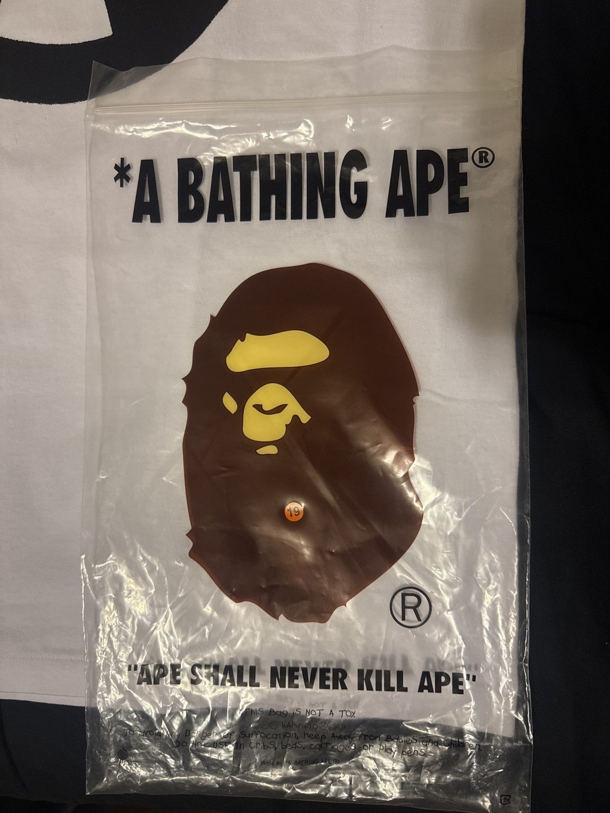 Bape BAPE White Stencil Circle Ape Face Tee Size US L / EU 52-54 / 3 - 9 Thumbnail