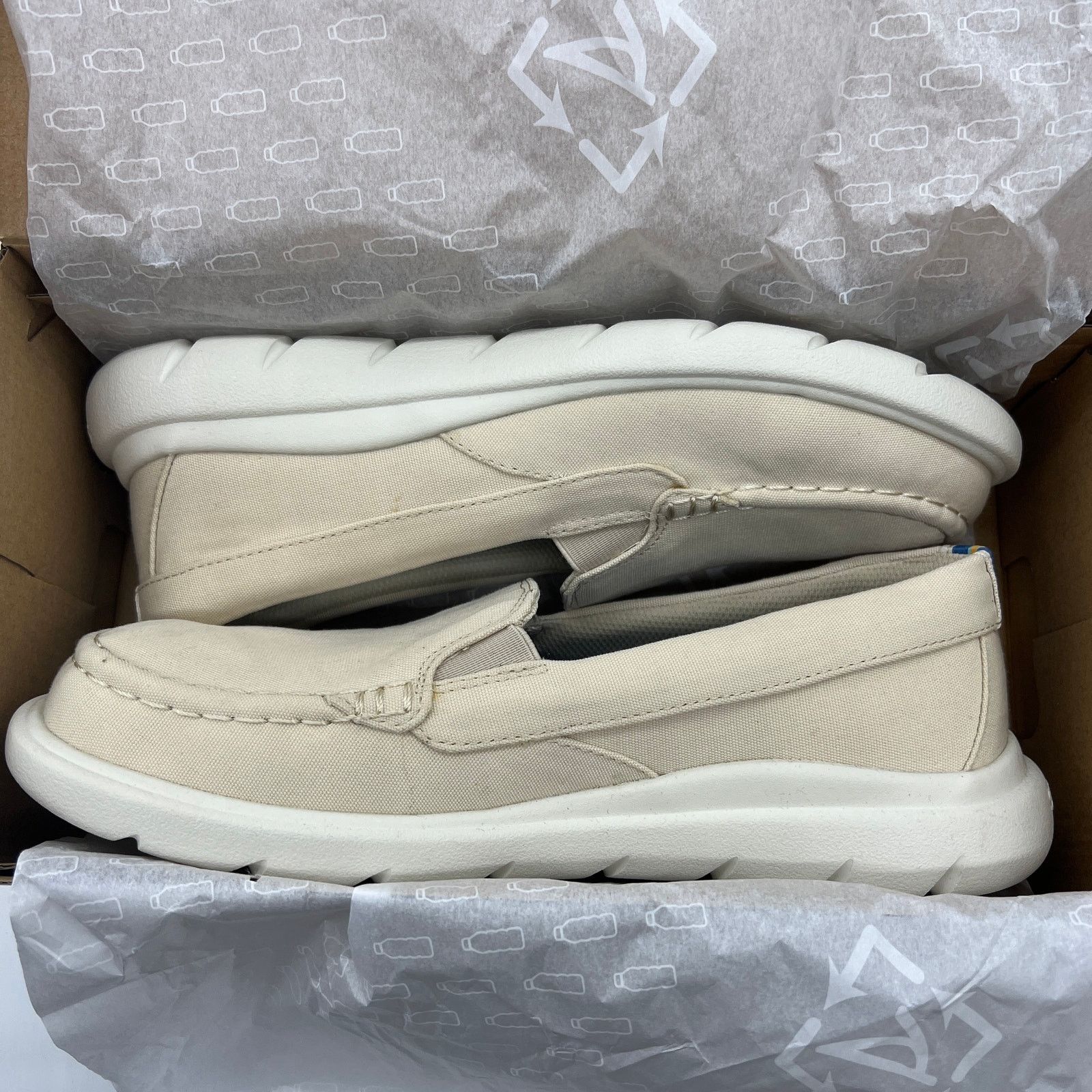 Other Sperry Slip-On Womens Size 7.5 Recycled Upper Captain's Size US 7.5 / IT 37.5 - 3 Thumbnail