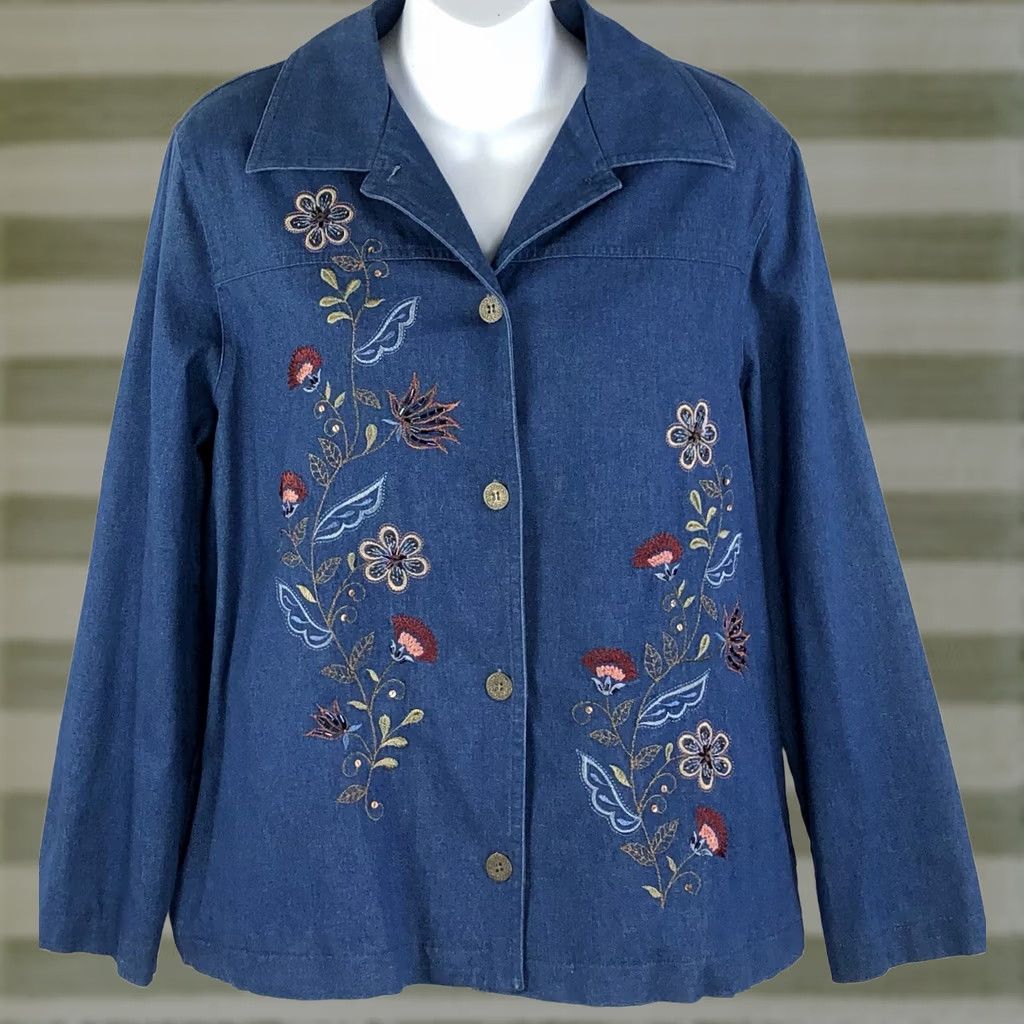 Vintage Alfred Dunner Chambray Denim Jacket 16P Blue Floral Embroidered Hippie Cottage Shirt Women Small? Size XXL / US 16-18 / IT 52-54 - 1 Thumbnail